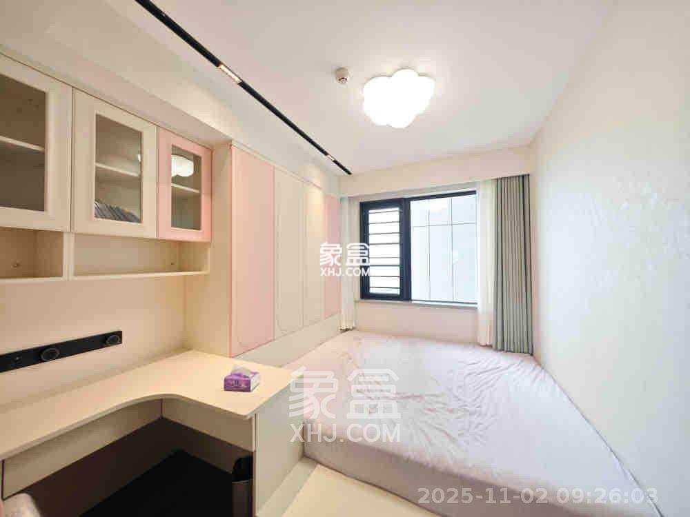 万科魅力之城 4室2厅2卫 12000.0元/月 万科魅力之城 4室2厅2卫 12000.0元/月室内图