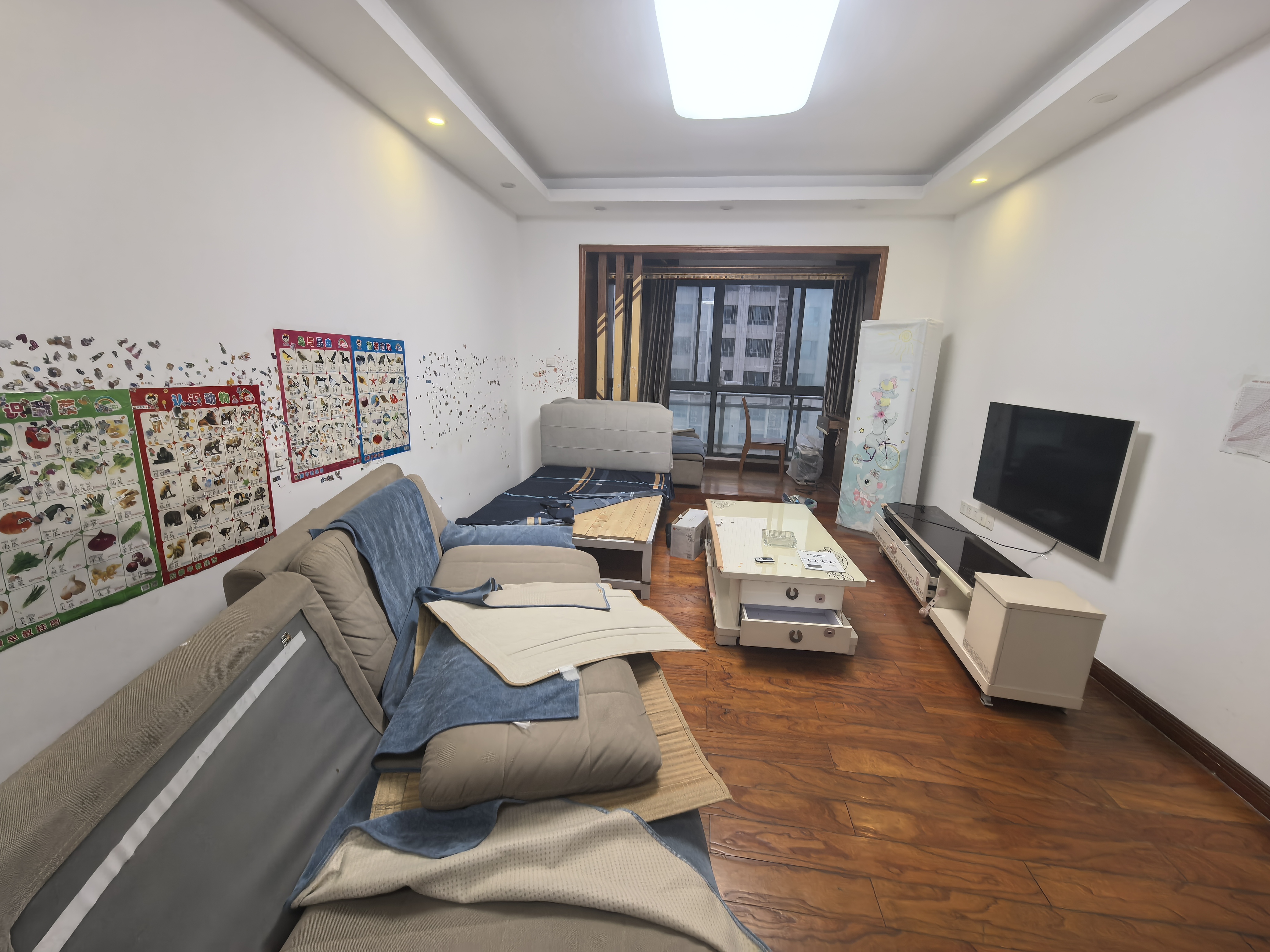 中信城市广场（中信新城一期）  2室2厅1卫    2000.0元/月户型图