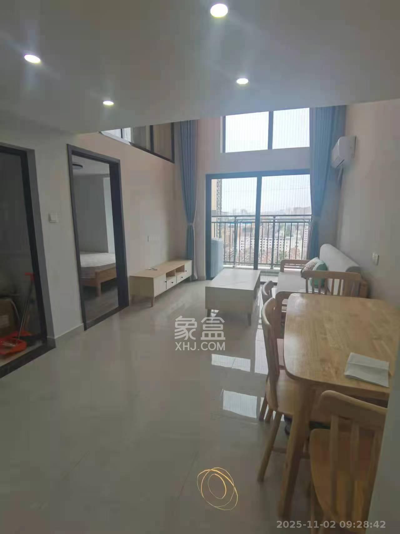 万科金色梦想B区 2室2厅2卫 2600.0元/月 万科金色梦想B区 2室2厅2卫 2600.0元/月室内图