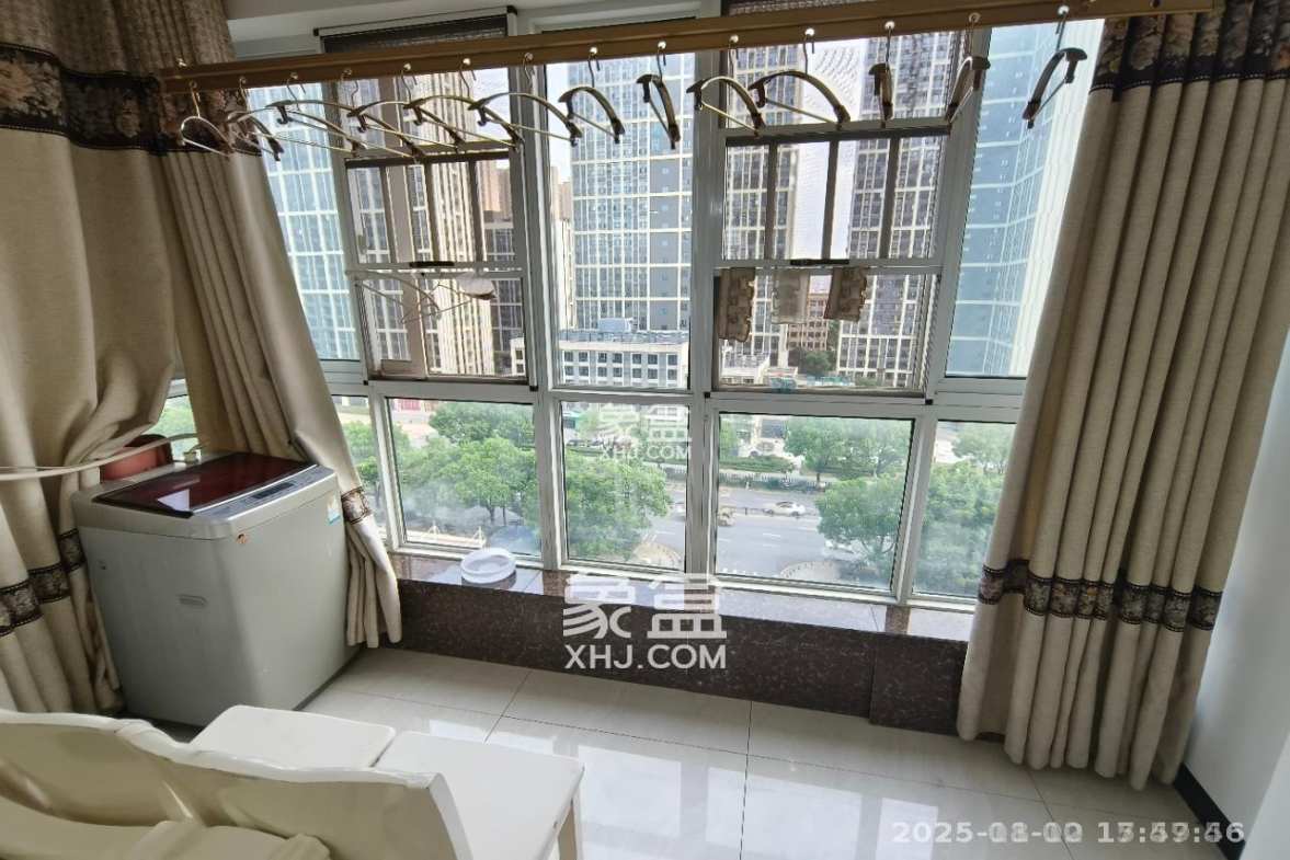 时代星空 2室1厅1卫 1600.0元/月 时代星空 2室1厅1卫 1600.0元/月室内图