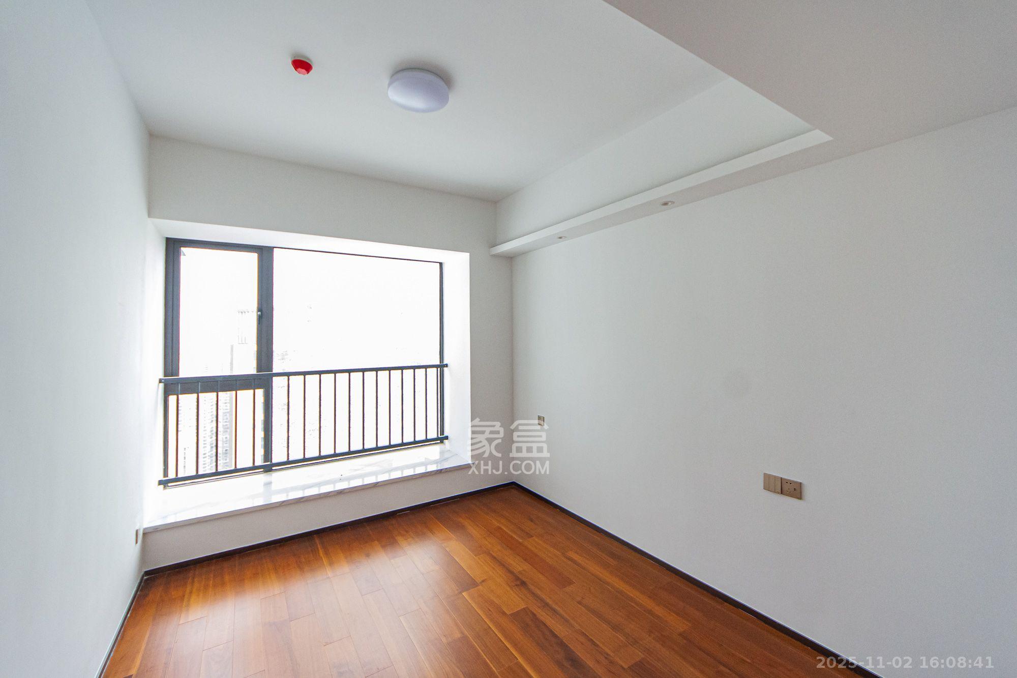 北辰瀚江府  4室2厅3卫    8800.0元/月室内图