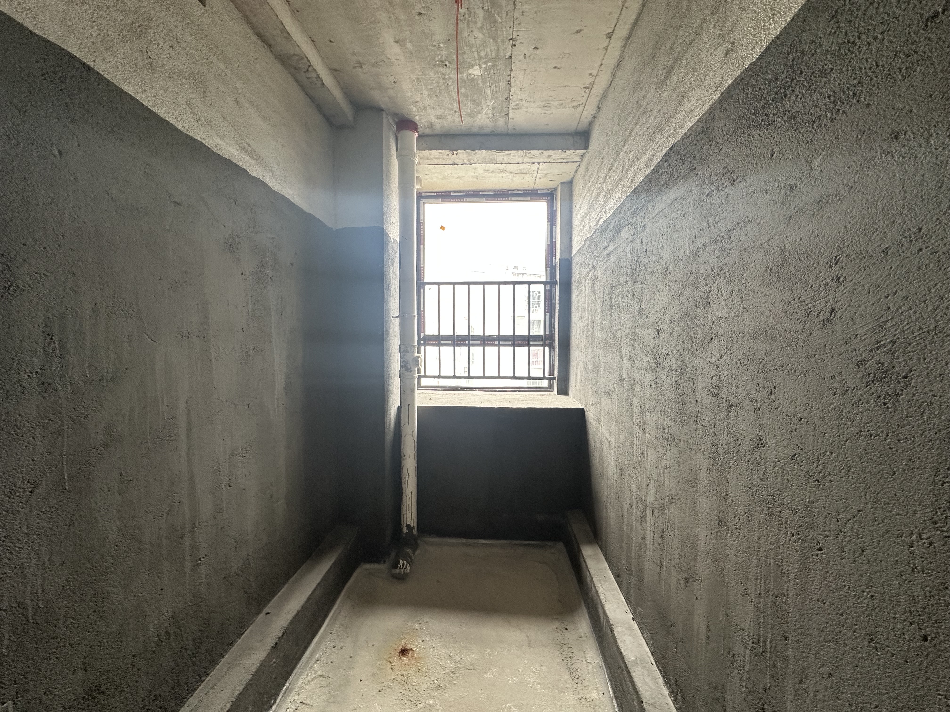 奇峰广场 4室0厅0卫 3333.0元/月 奇峰广场 4室0厅0卫 3333.0元/月室内图