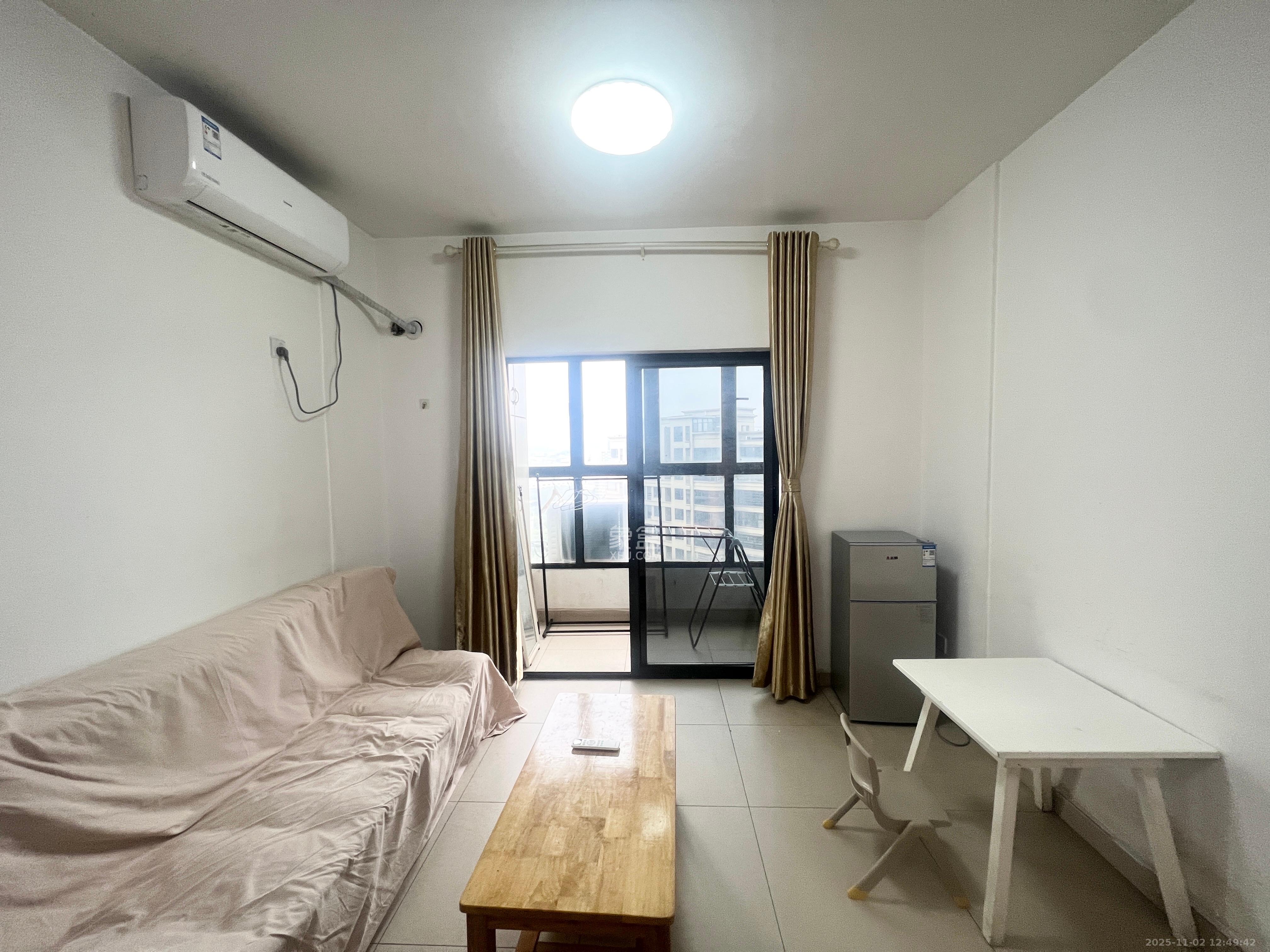 保利麓谷林语I区  1室1厅1卫    1100.0元/月