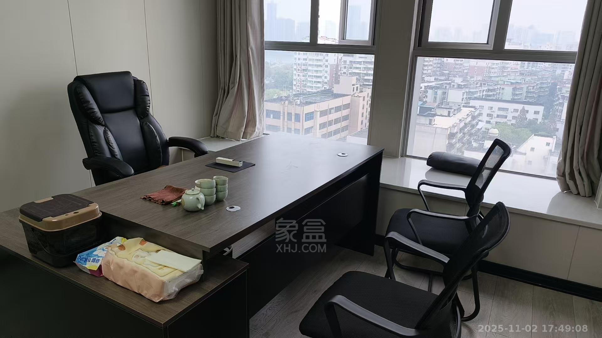 日盛大厦  1室1厅1卫    1300.0元/月