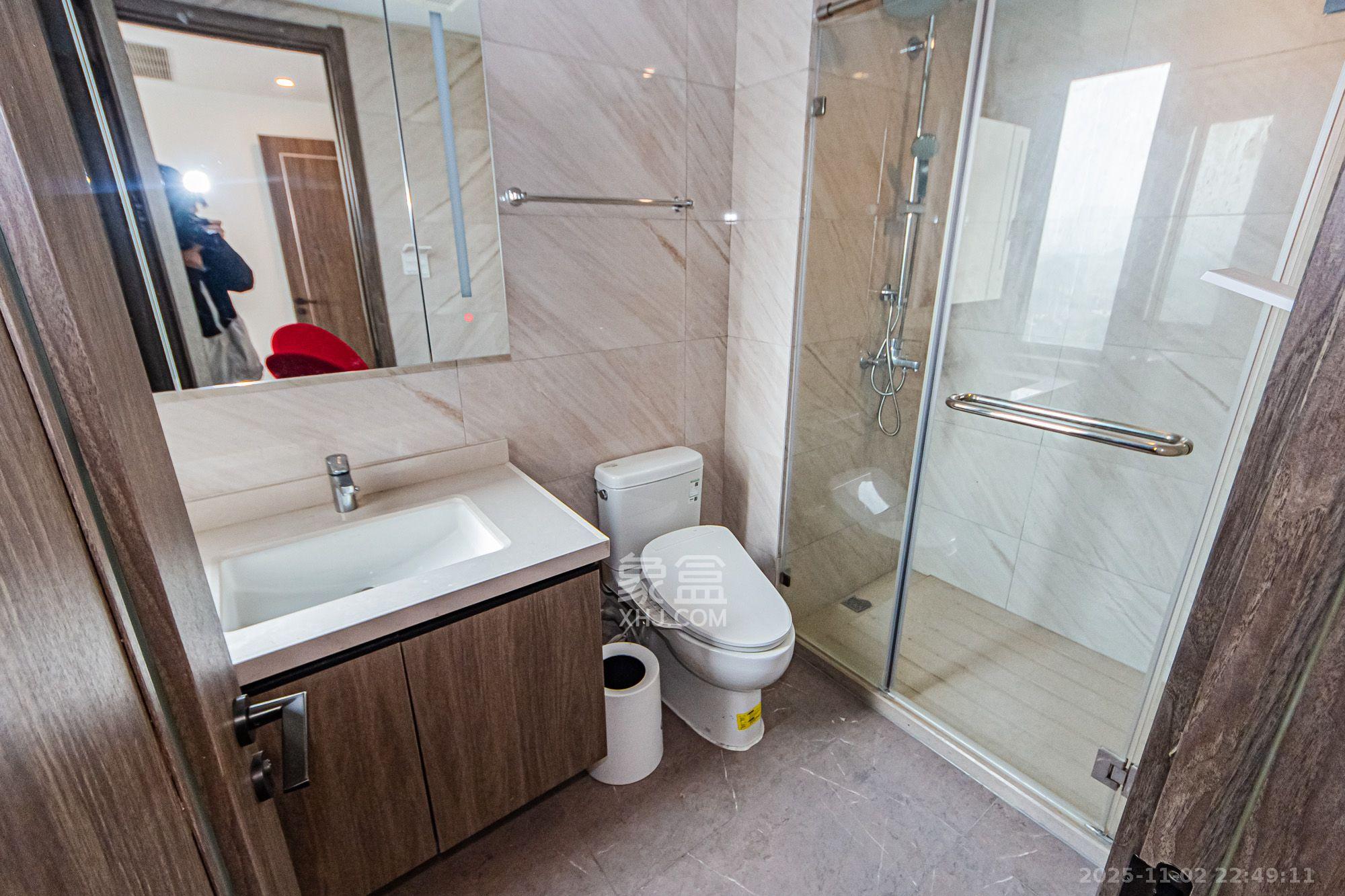 龙湖春江天玺  4室2厅2卫    4500.0元/月室内图