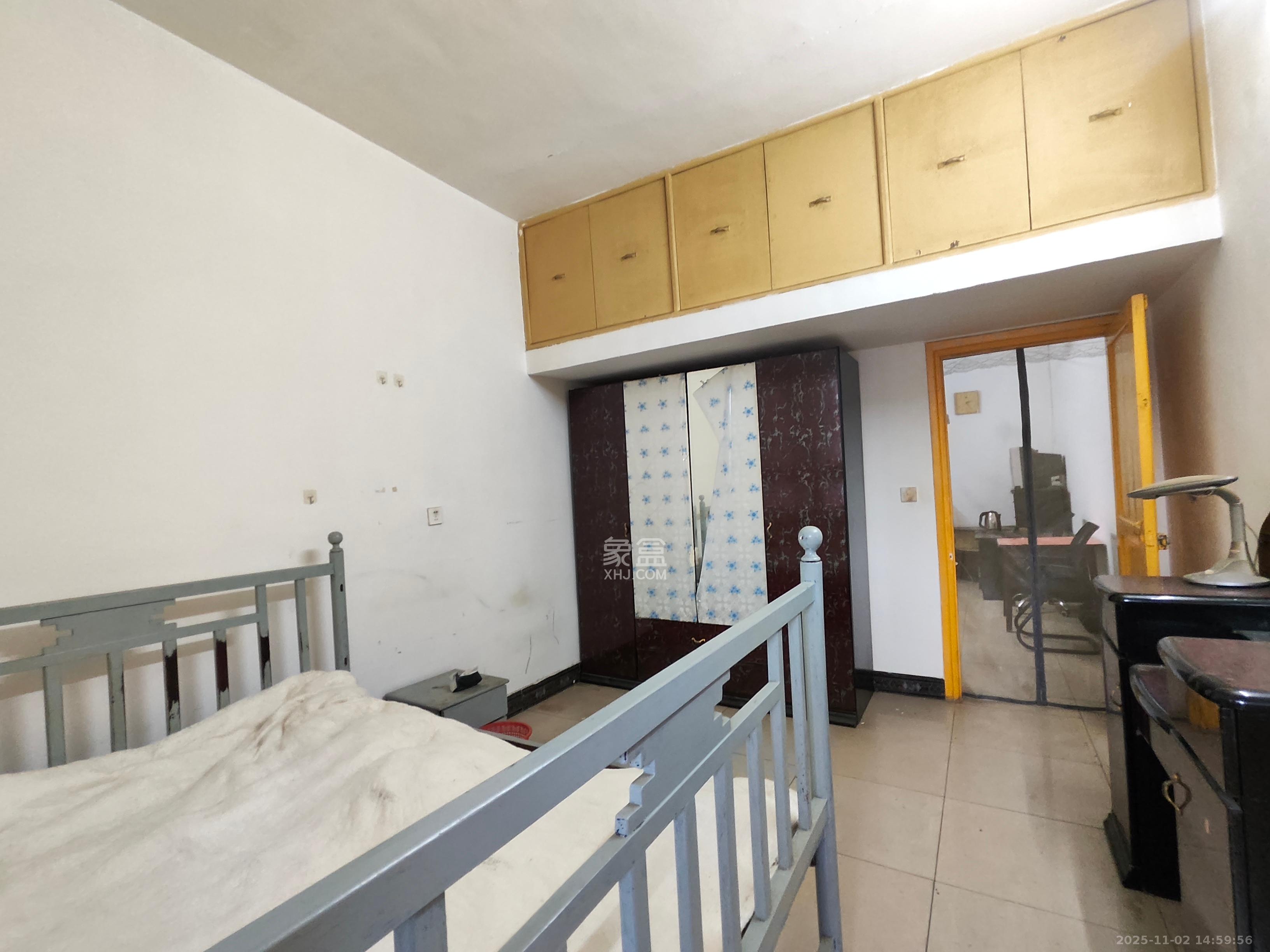 湖橡宿舍/湖橡小区  2室1厅1卫    1100.0元/月室内图