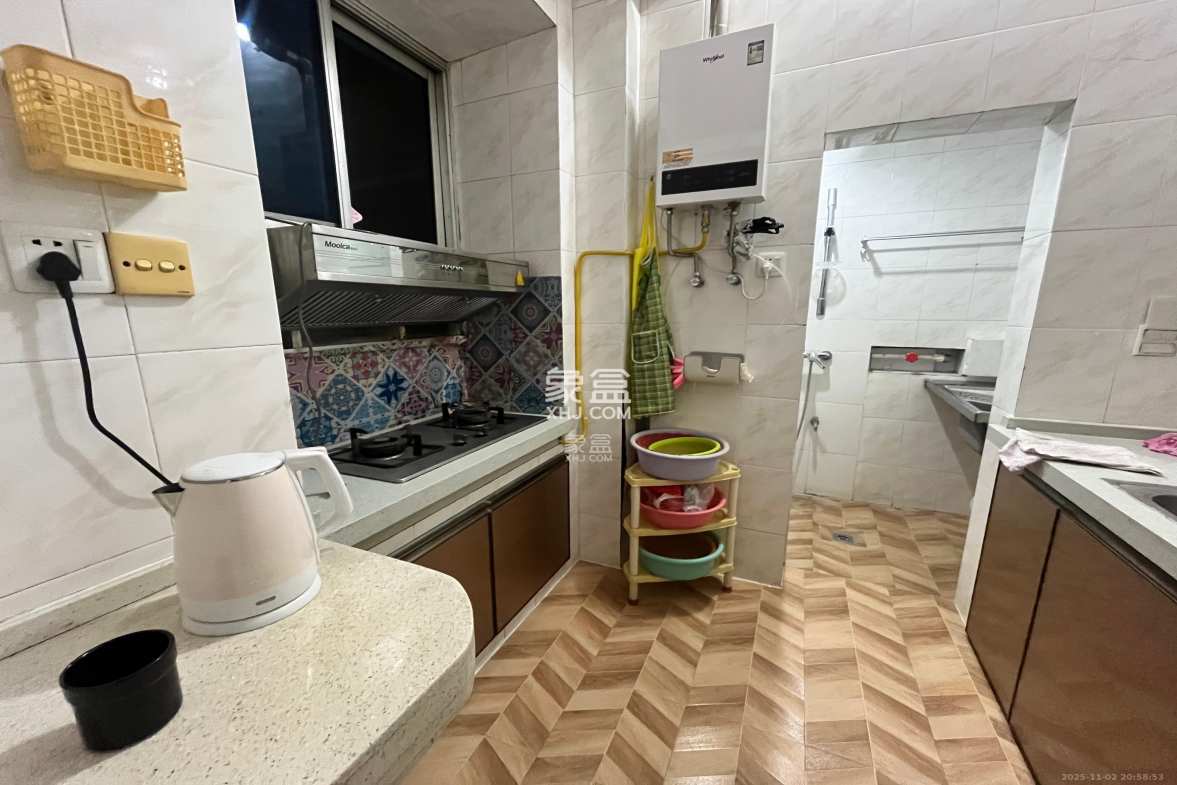 长沙理工大学侯家塘校区教职工宿舍 2室1厅1卫 1500.0元/月 长沙理工大学侯家塘校区教职工宿舍 2室1厅1卫 1500.0元/月室内图