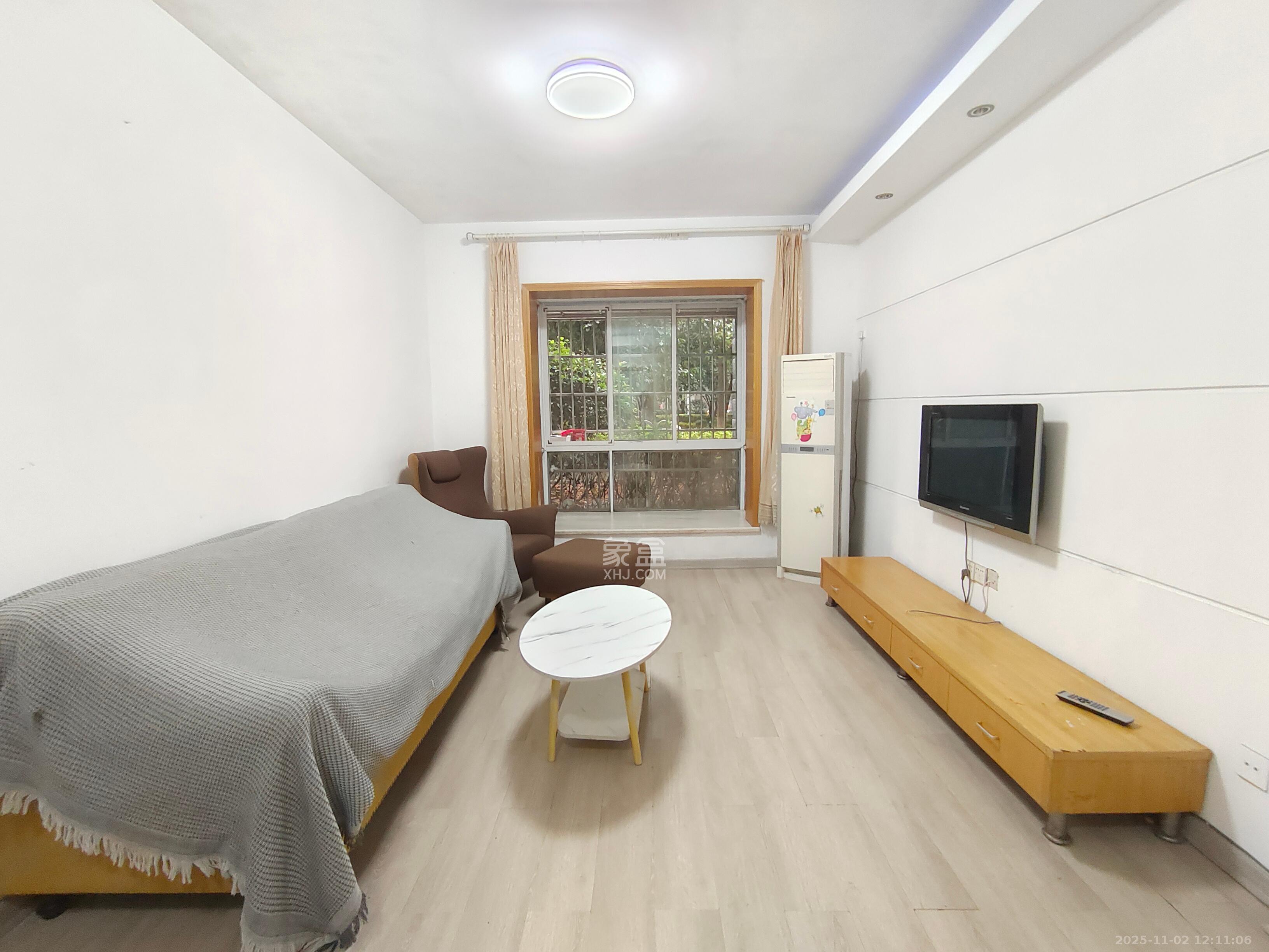 柠檬丽都  2室2厅2卫    1800.0元/月 柠檬丽都  2室2厅2卫    1800.0元/月室内图