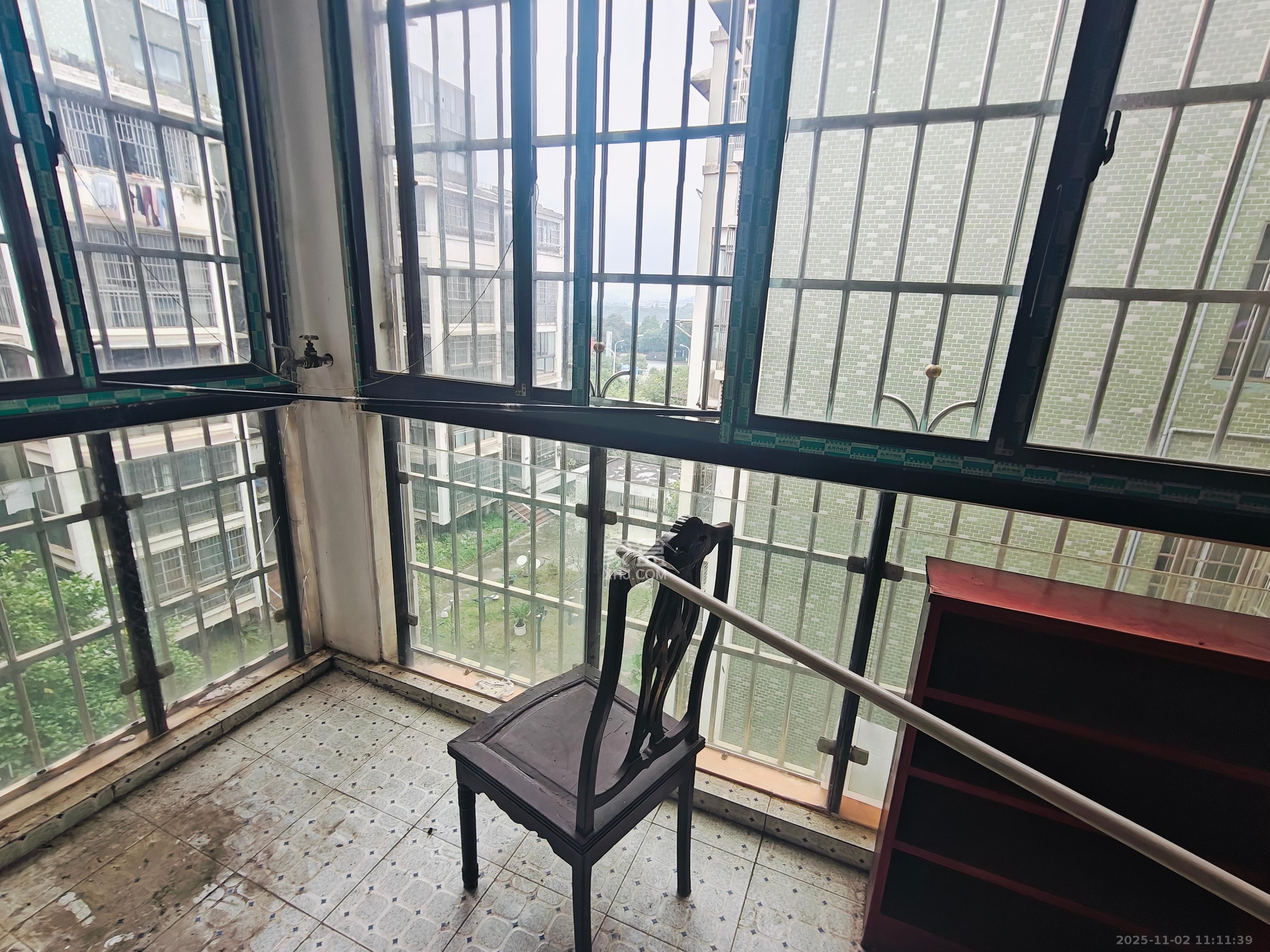 颐美沁园 1室1厅1卫 1600.0元/月 颐美沁园 1室1厅1卫 1600.0元/月室内图