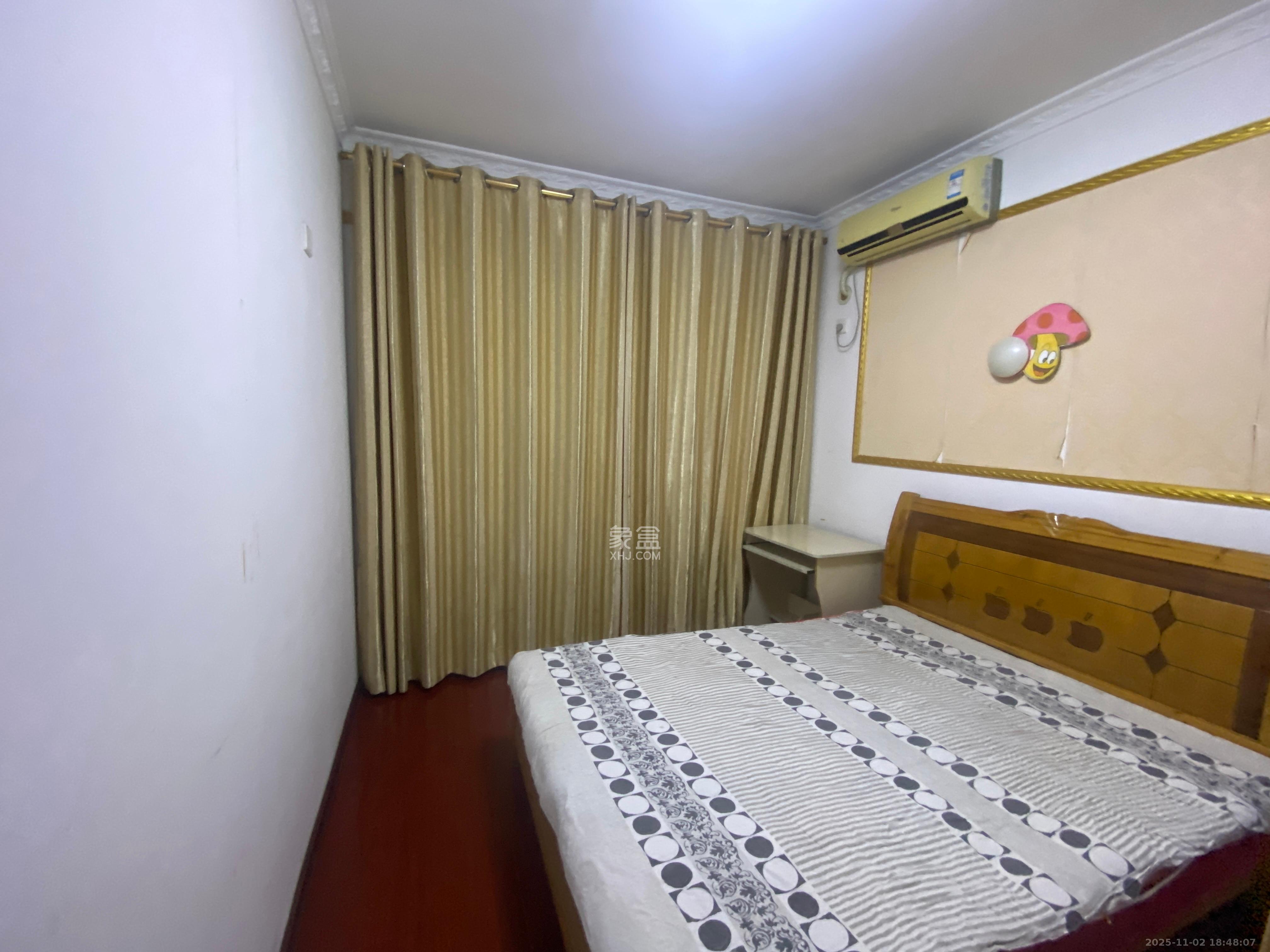 泊林晶城 3室1厅1卫 1700.0元/月 泊林晶城 3室1厅1卫 1700.0元/月室内图