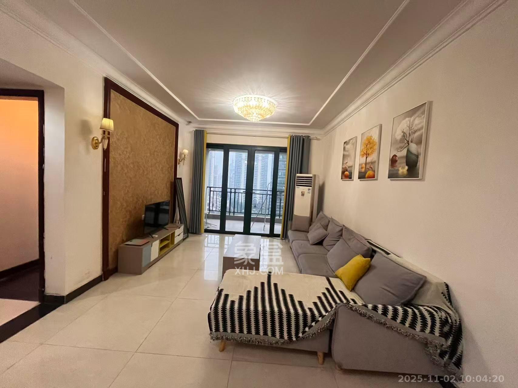 恒大雅苑  3室2厅2卫    2700.0元/月室内图