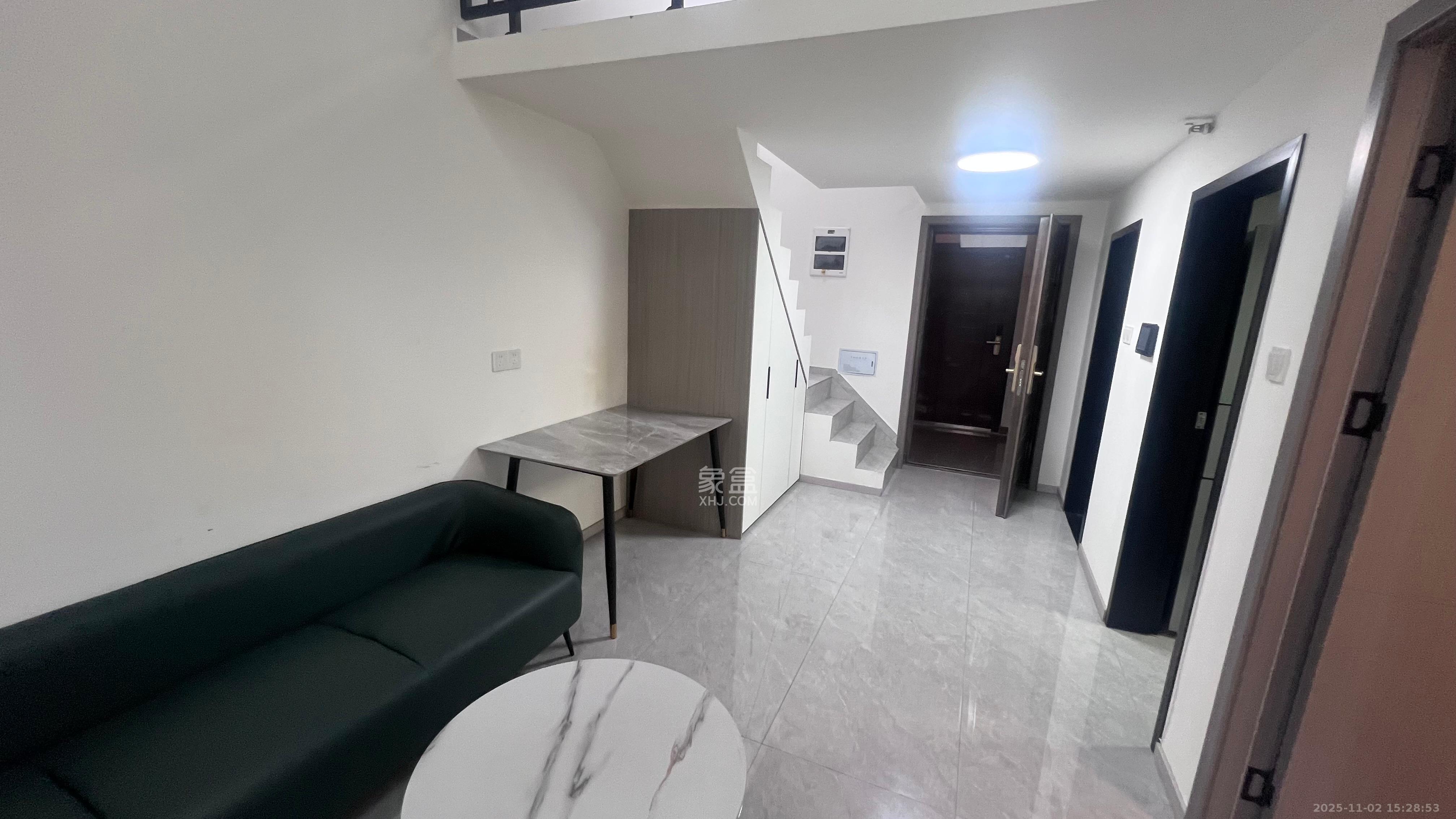 万科金色梦想A区  3室1厅1卫    2200.0元/月 万科金色梦想A区  3室1厅1卫    2200.0元/月室内图