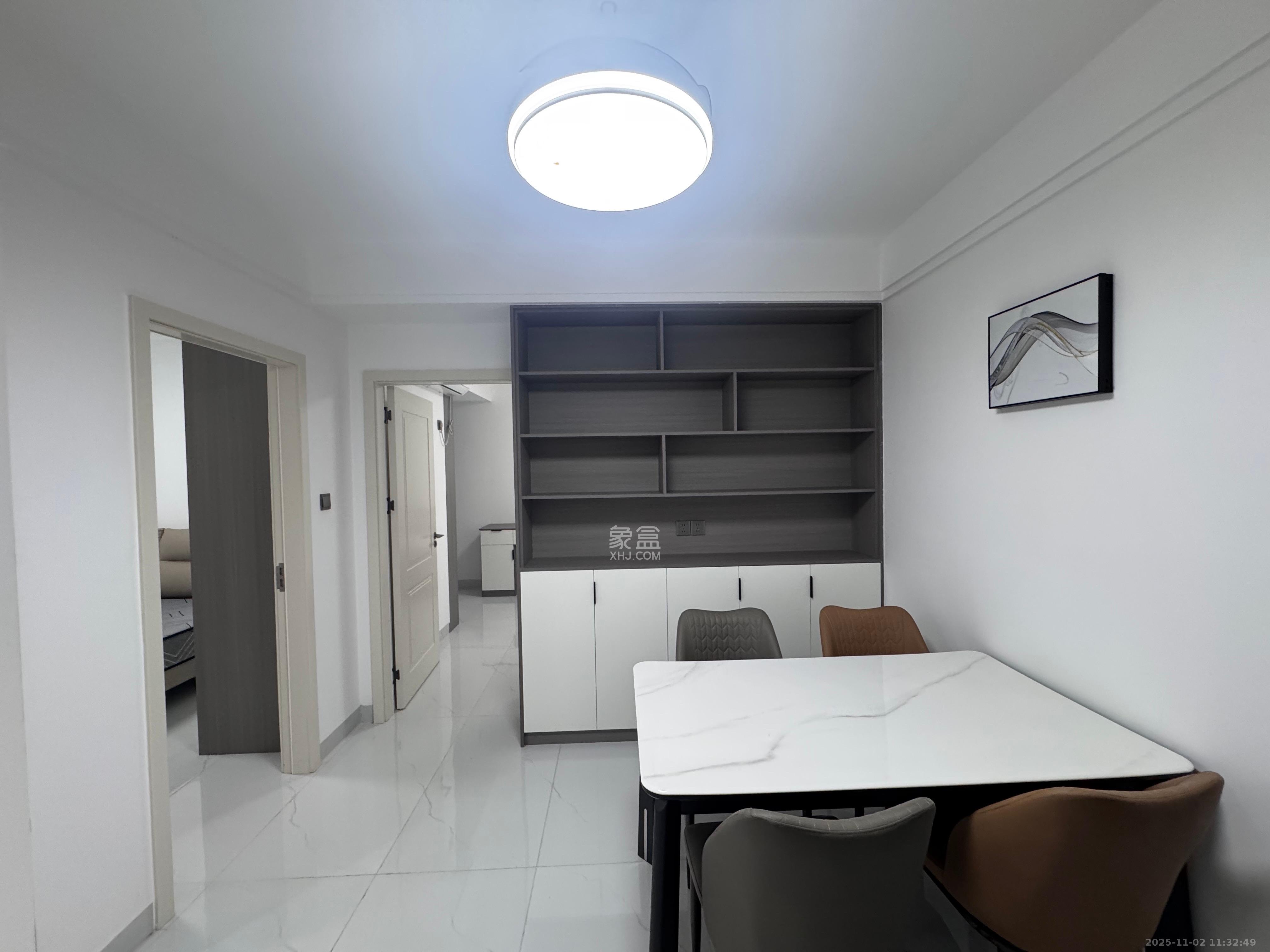 嘉雨东苑  2室1厅1卫    2800.0元/月室内图