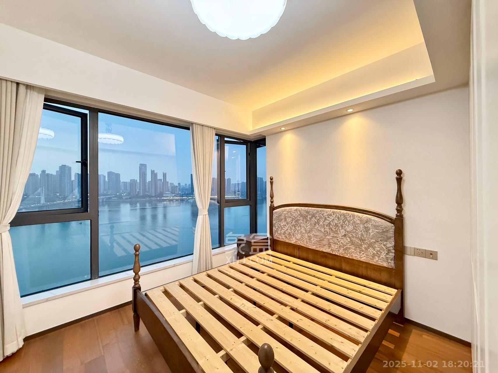 北辰瀚江府  3室2厅2卫    8000.0元/月室内图