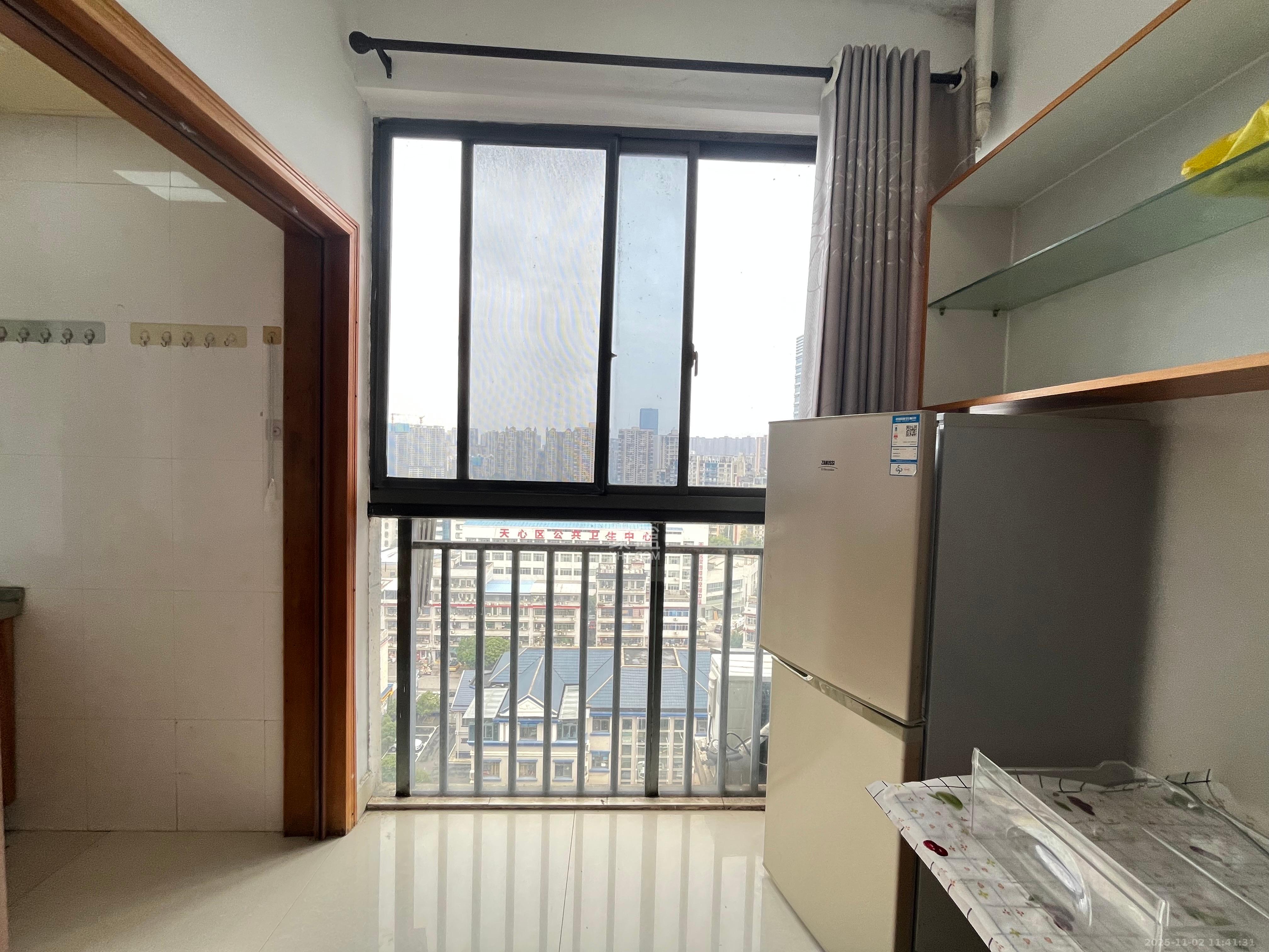 博林金谷 1室1厅1卫 1600.0元/月 博林金谷 1室1厅1卫 1600.0元/月室内图