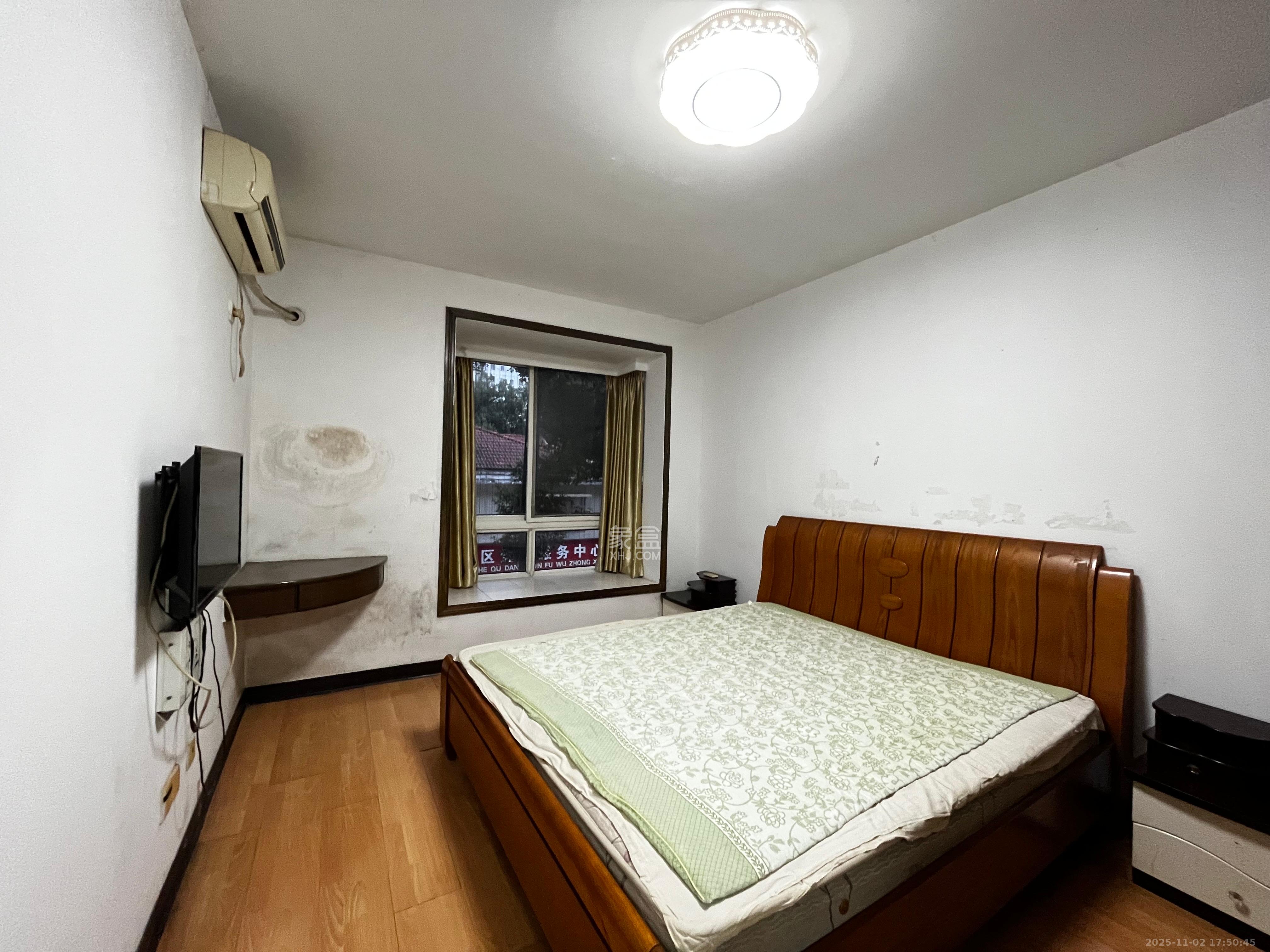 融城花苑 3室2厅2卫 1800.0元/月 融城花苑 3室2厅2卫 1800.0元/月室内图