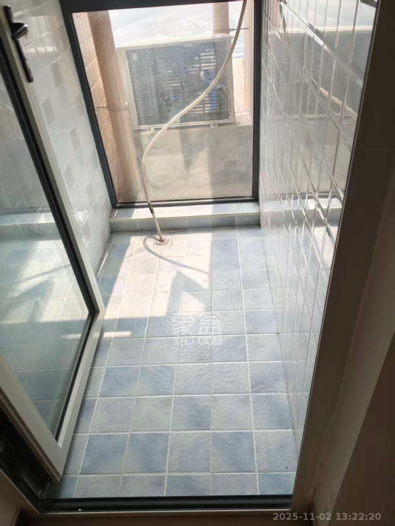 五矿万境水岸三期  2室2厅1卫    2000.0元/月室内图