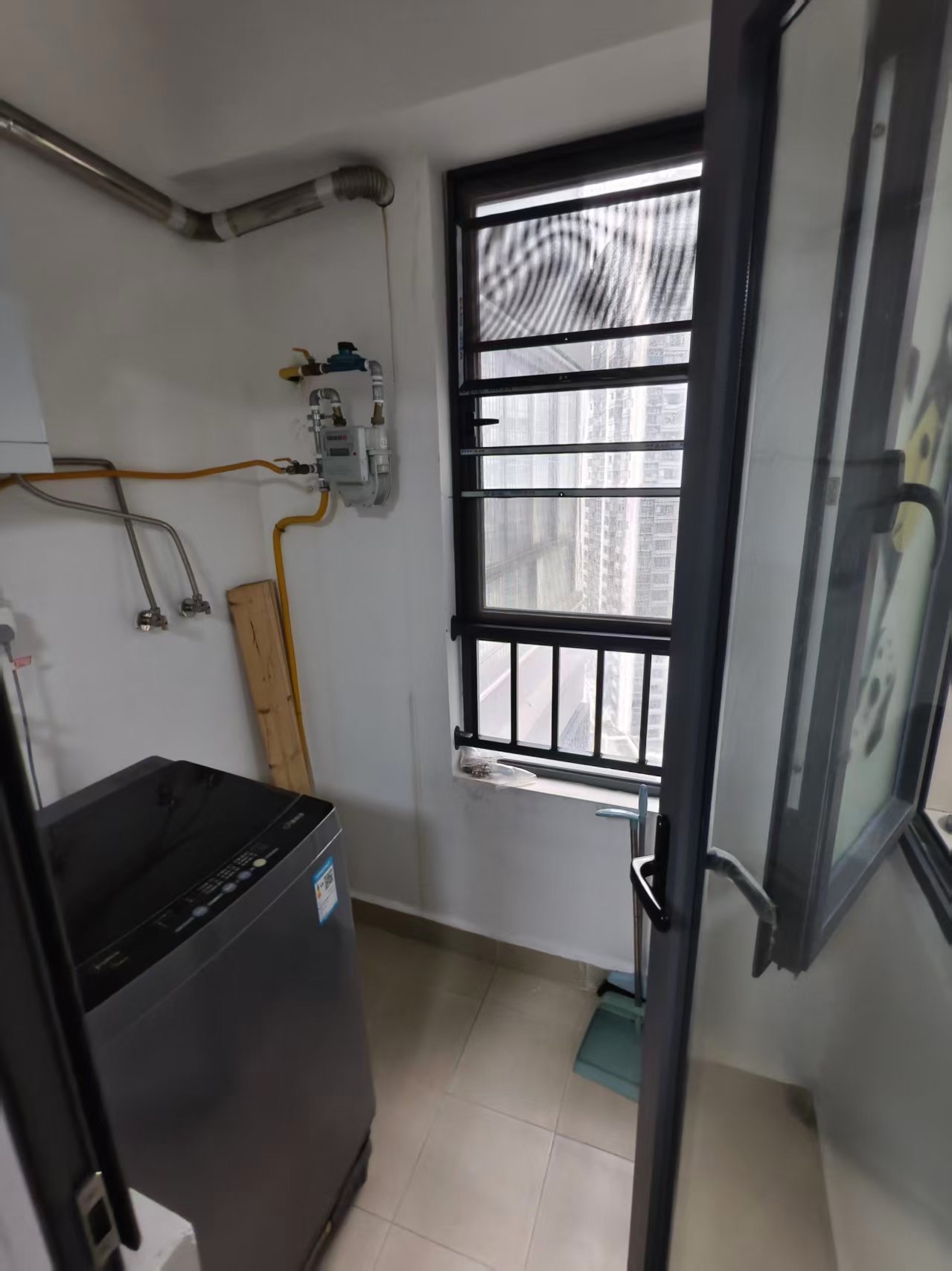 坡巷雅苑 3室2厅1卫 2700.0元/月 坡巷雅苑 3室2厅1卫 2700.0元/月室内图