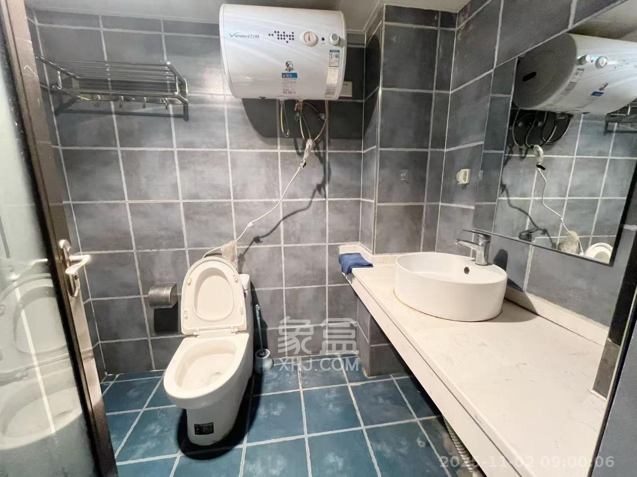 蓝湾国际广场  1室1厅1卫    1400.0元/月室内图