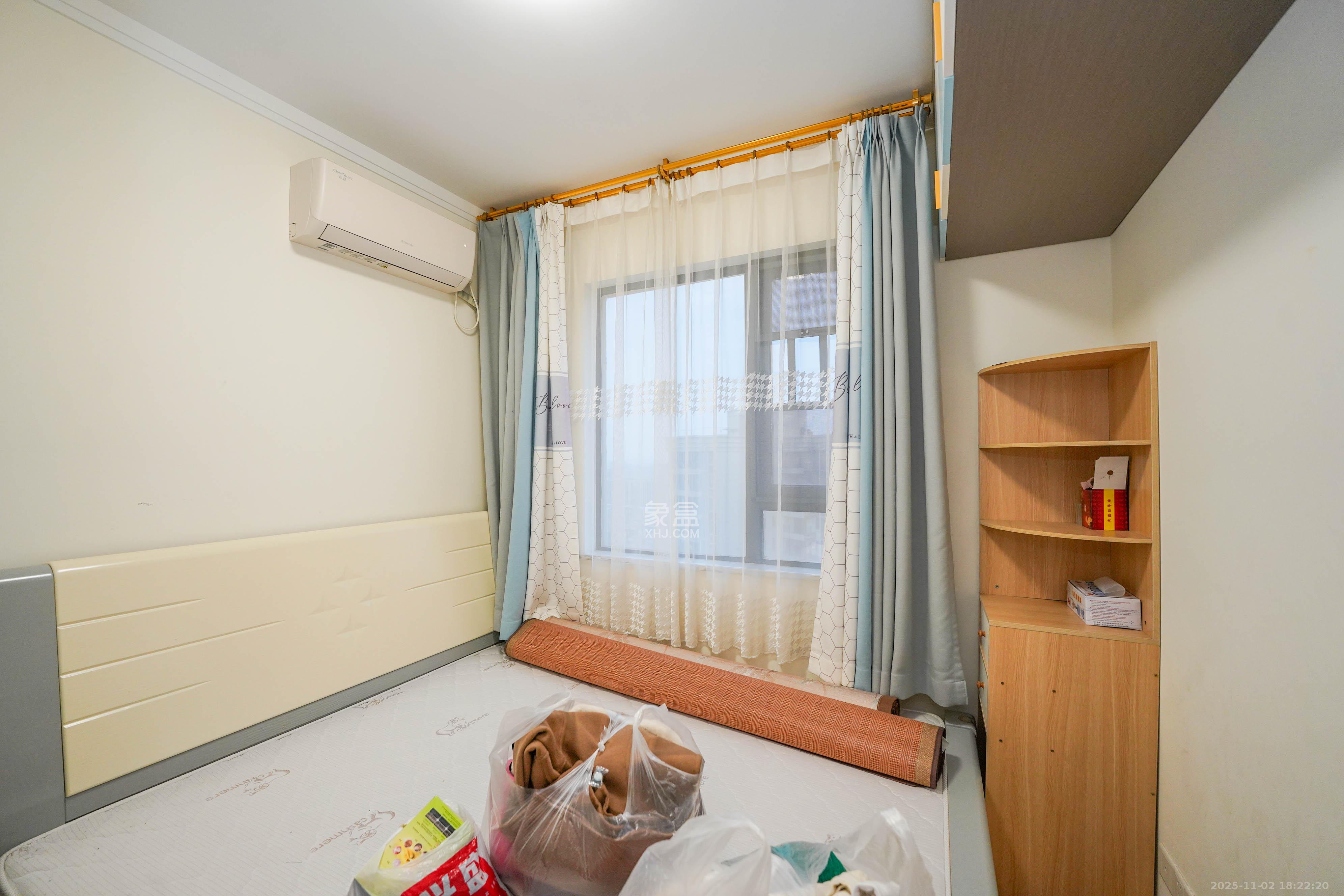 中建璟和城  3室2厅2卫    105.0万卧室