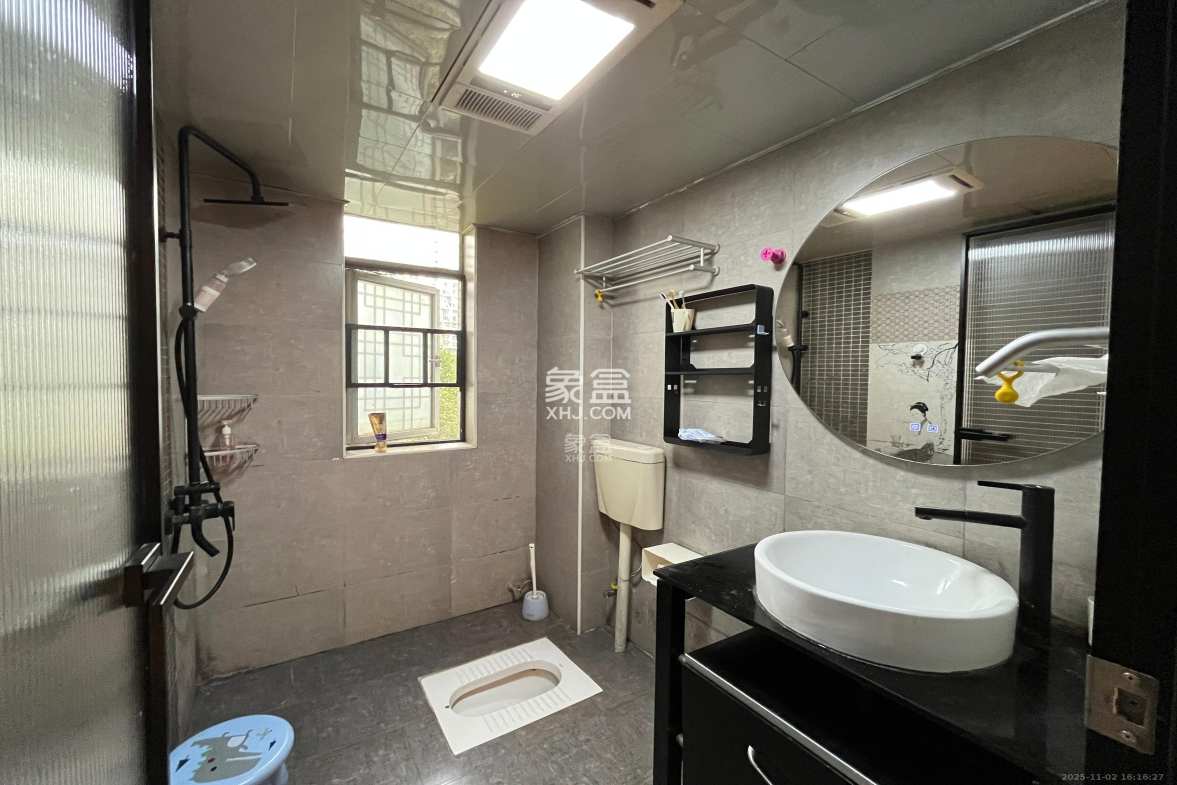 滨江君悦香邸 2室1厅1卫 3500.0元/月 滨江君悦香邸 2室1厅1卫 3500.0元/月室内图