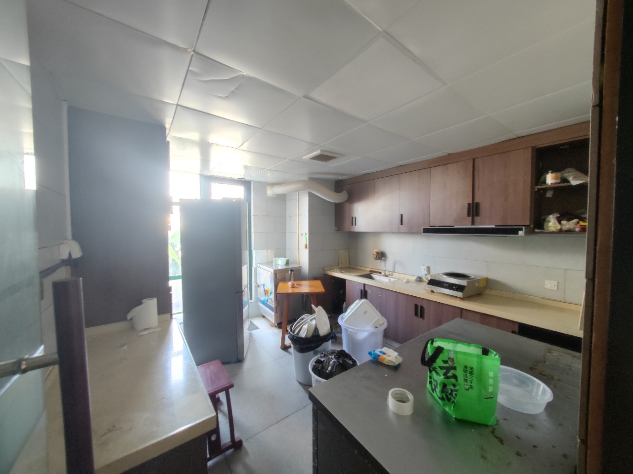 星华大厦 1室0厅0卫 46680.0元/月 星华大厦 1室0厅0卫 46680.0元/月室内图