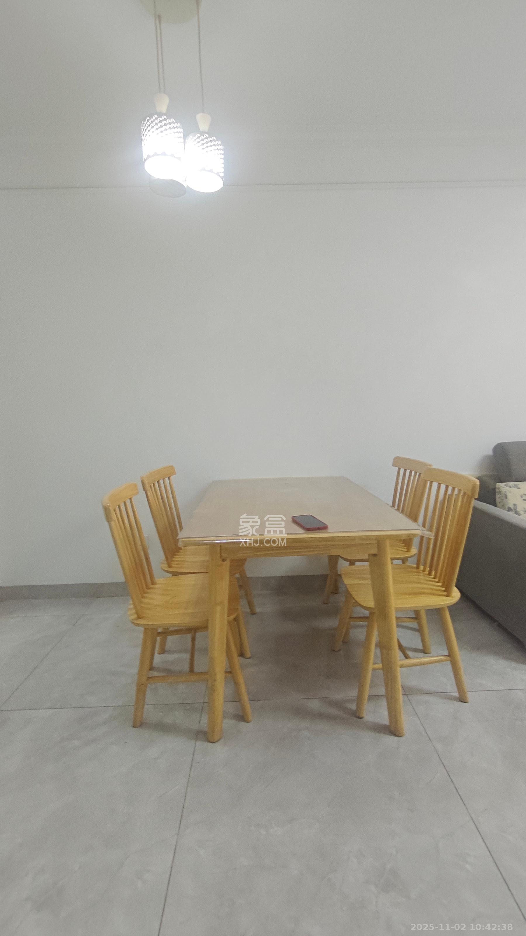 朝正美苑  2室1厅1卫    2000.0元/月室内图