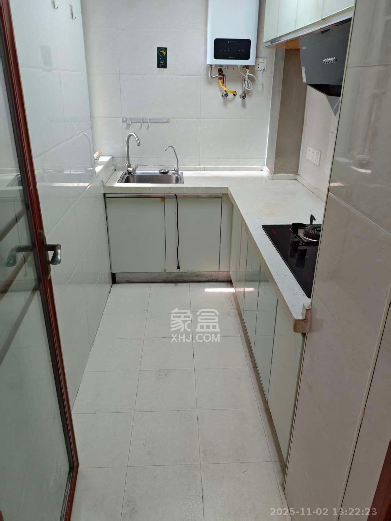 五矿万境水岸三期  2室2厅1卫    2000.0元/月室内图