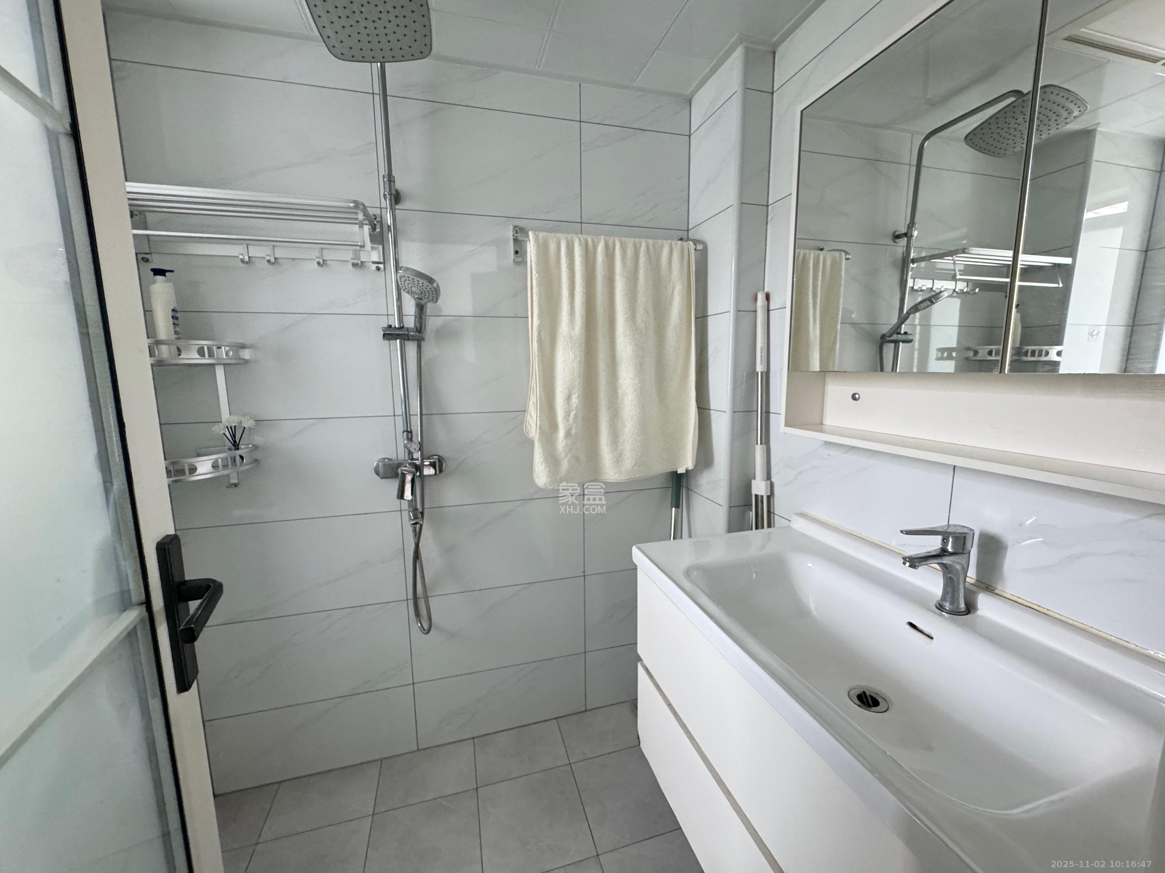 筑梦星园  1室1厅1卫    1680.0元/月室内图