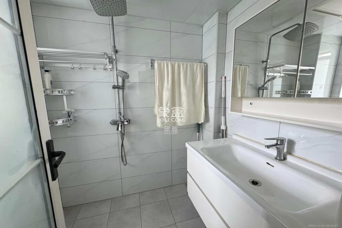 筑梦星园 1室1厅1卫 1680.0元/月 筑梦星园 1室1厅1卫 1680.0元/月室内图