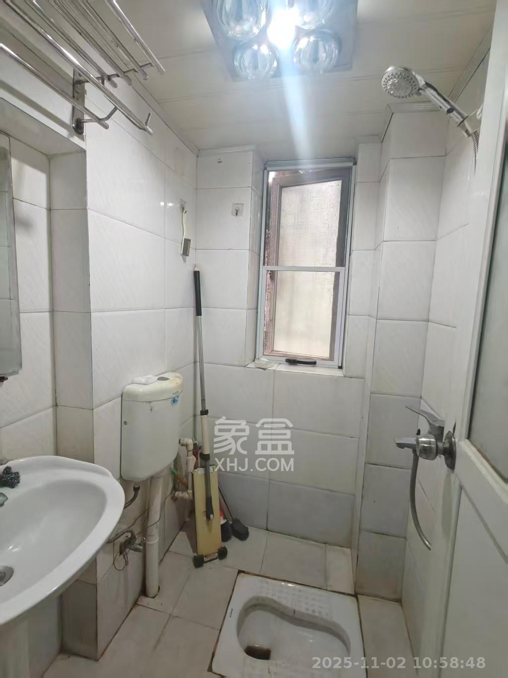 长重机械厂宿舍  2室1厅1卫    1200.0元/月室内图