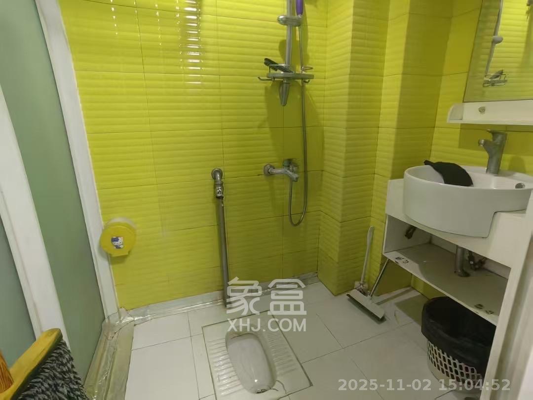 他城（天鸿时代公寓）  1室1厅1卫    1200.0元/月室内图