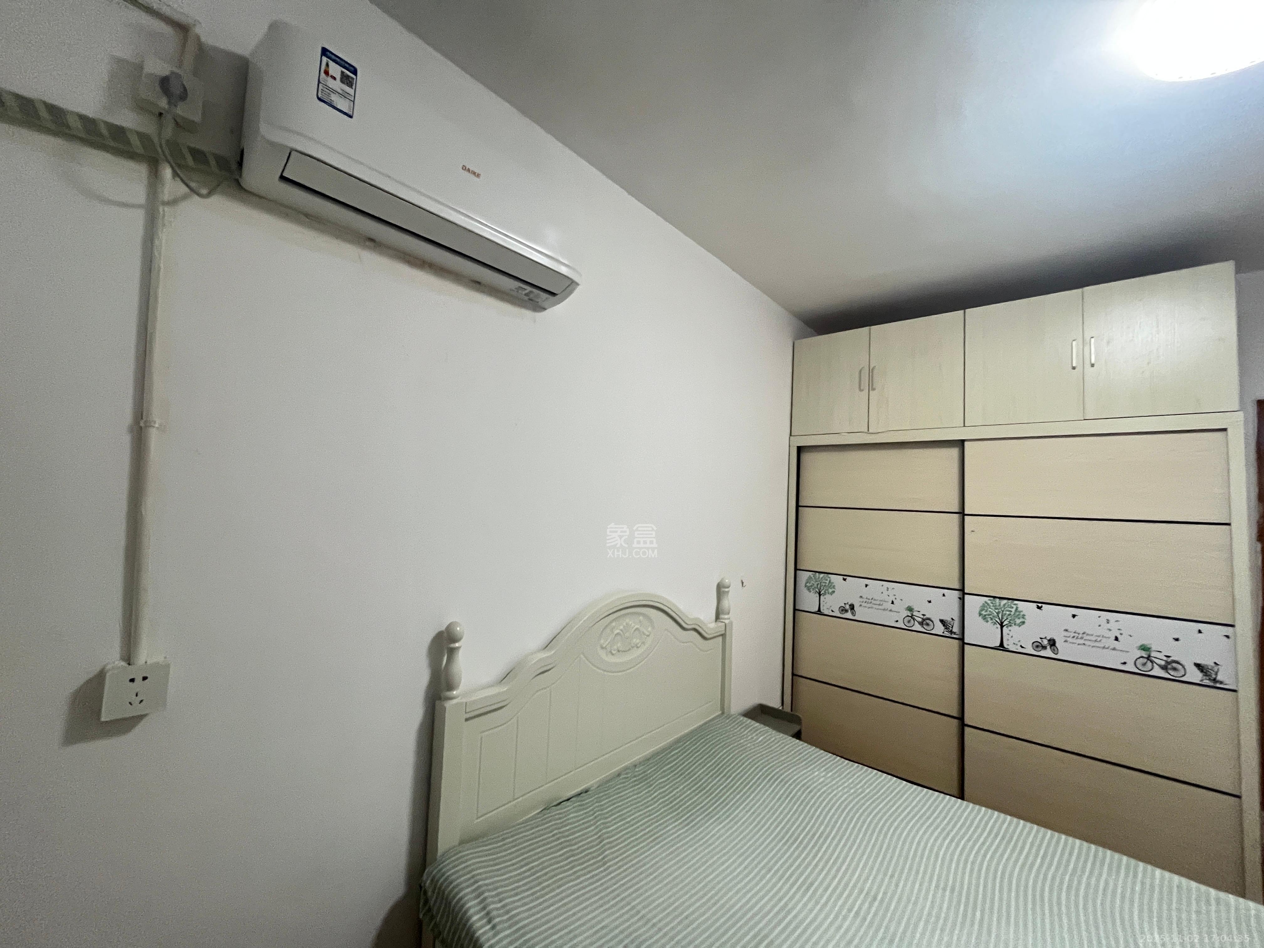 长岭水电八局宿舍  2室2厅1卫    1400.0元/月室内图