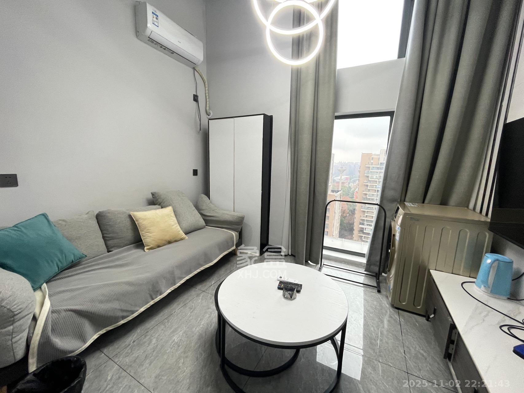 欣隆居  1室0厅0卫    2000.0元/月室内图