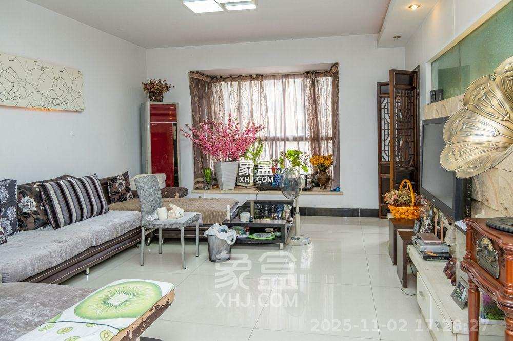 红树湾 4室2厅2卫 2500.0元/月 红树湾 4室2厅2卫 2500.0元/月室内图