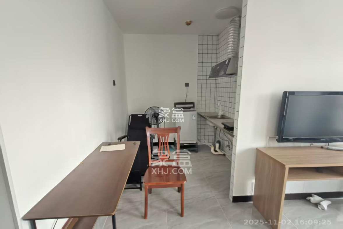 锦华时代 1室1厅1卫 1200.0元/月 锦华时代 1室1厅1卫 1200.0元/月室内图