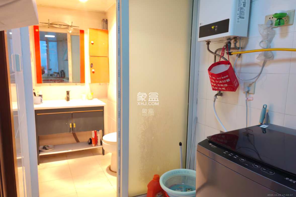 诺亚方舟大厦 1室1厅1卫 1400.0元/月 诺亚方舟大厦 1室1厅1卫 1400.0元/月室内图