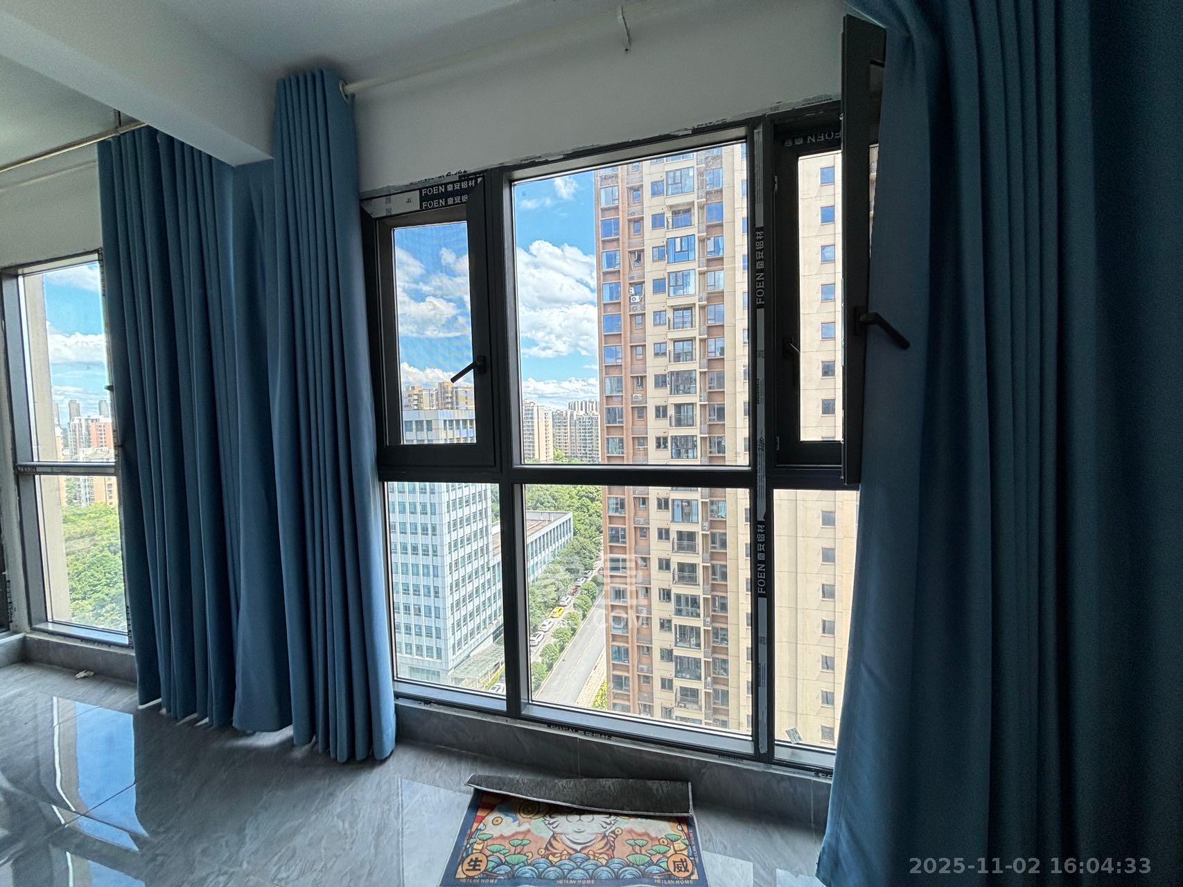 佳兆业湘府熙园 3室2厅2卫 2700.0元/月 佳兆业湘府熙园 3室2厅2卫 2700.0元/月室内图