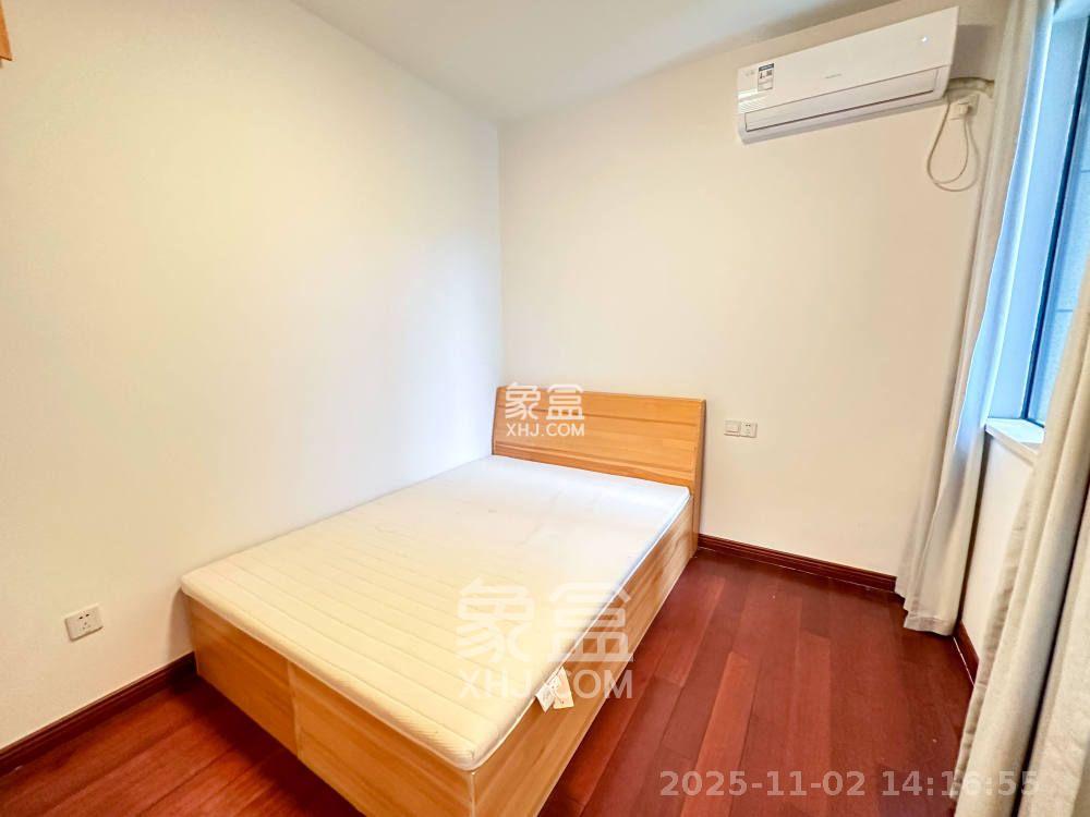 长房梅溪香山  3室2厅1卫    3500.0元/月室内图