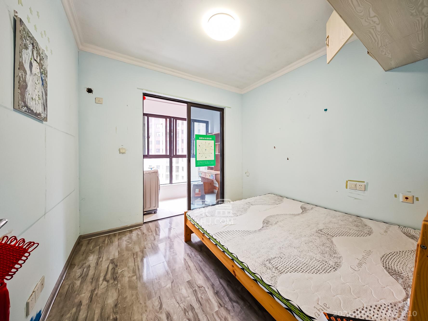 绿地海外滩一期 2室1厅1卫 45.0万 绿地海外滩一期 2室1厅1卫 45.0万卧室