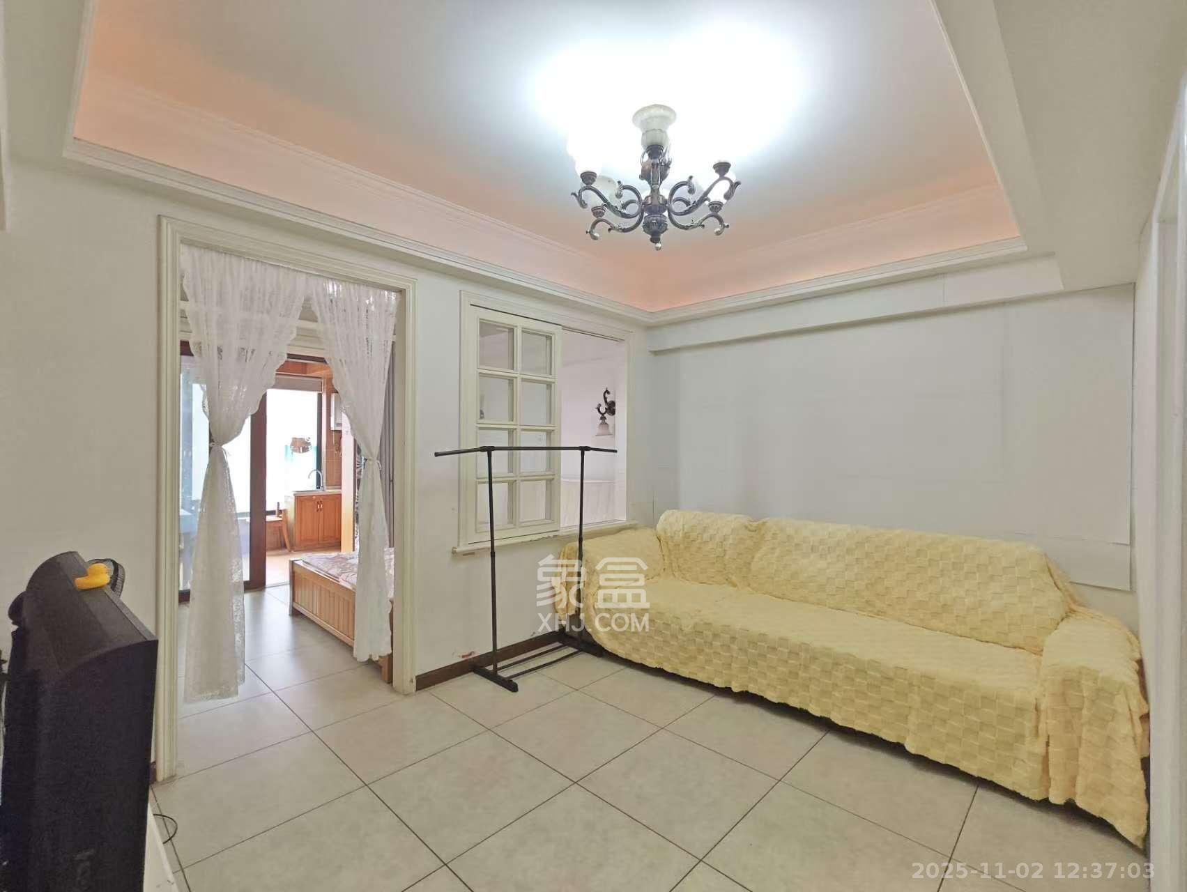 长大卧琥 1室1厅1卫 1600.0元/月 长大卧琥 1室1厅1卫 1600.0元/月室内图