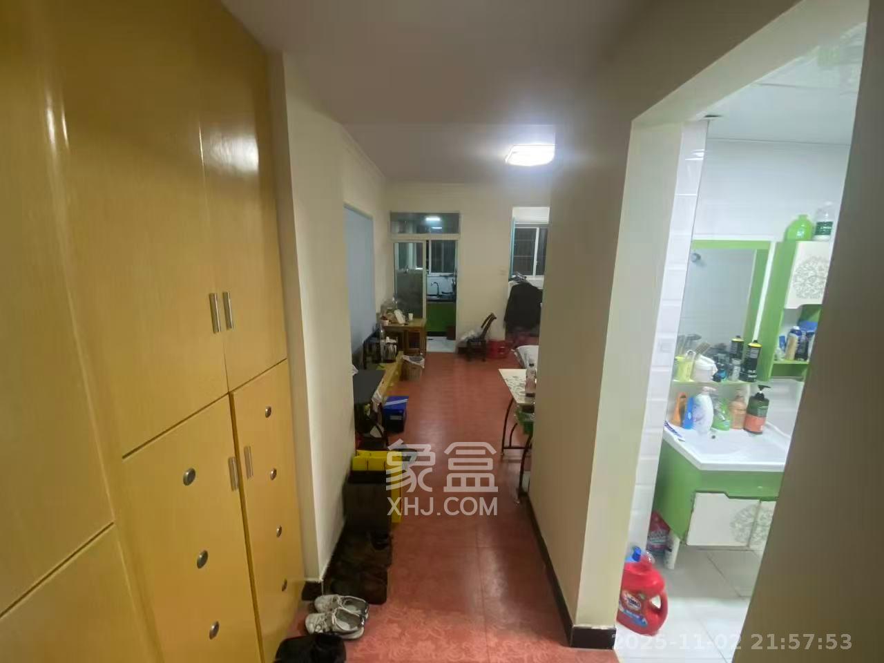 东方航标 1室1厅1卫 1200.0元/月 东方航标 1室1厅1卫 1200.0元/月室内图