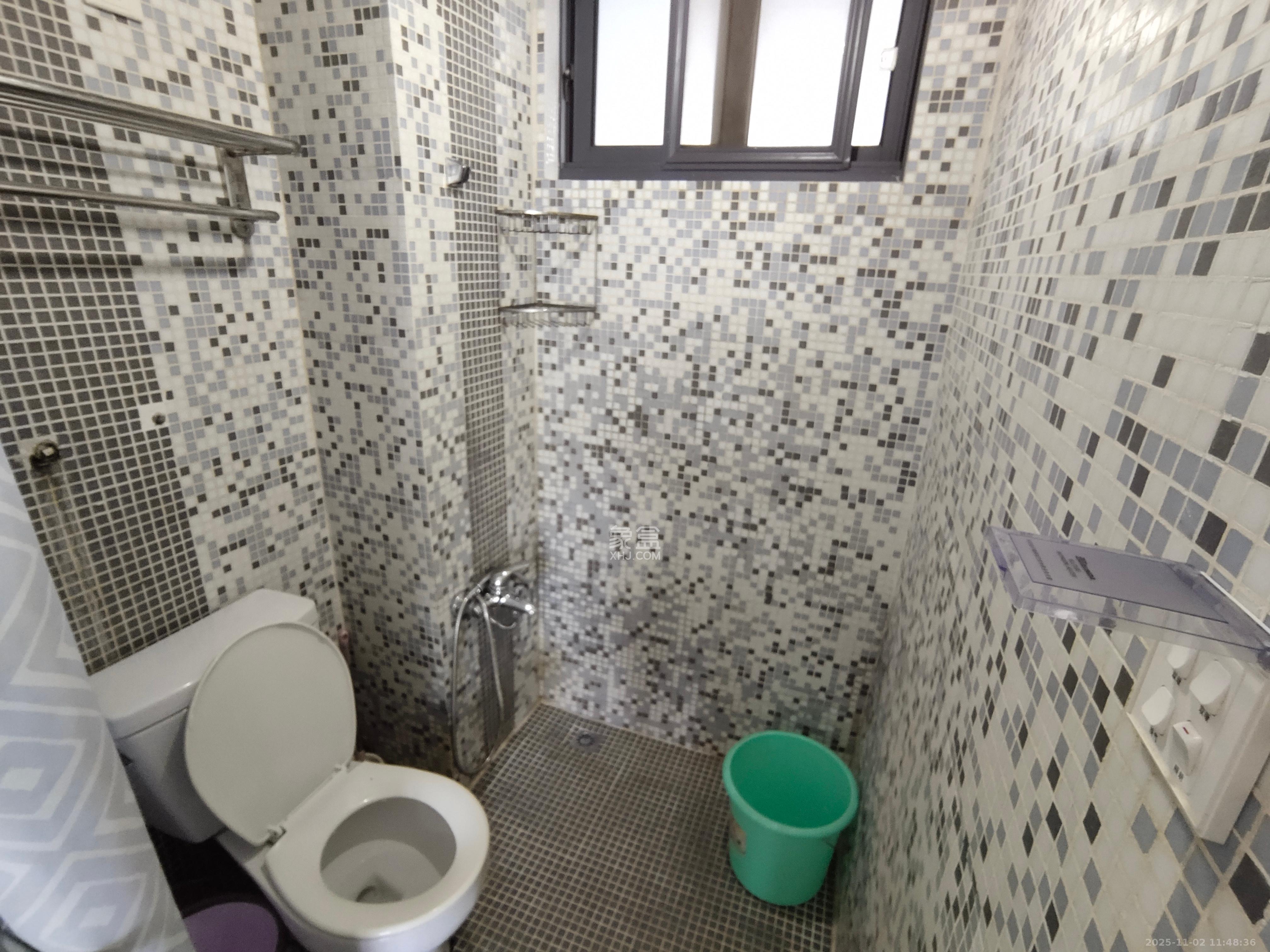 阳光100二期  1室0厅1卫    1200.0元/月室内图