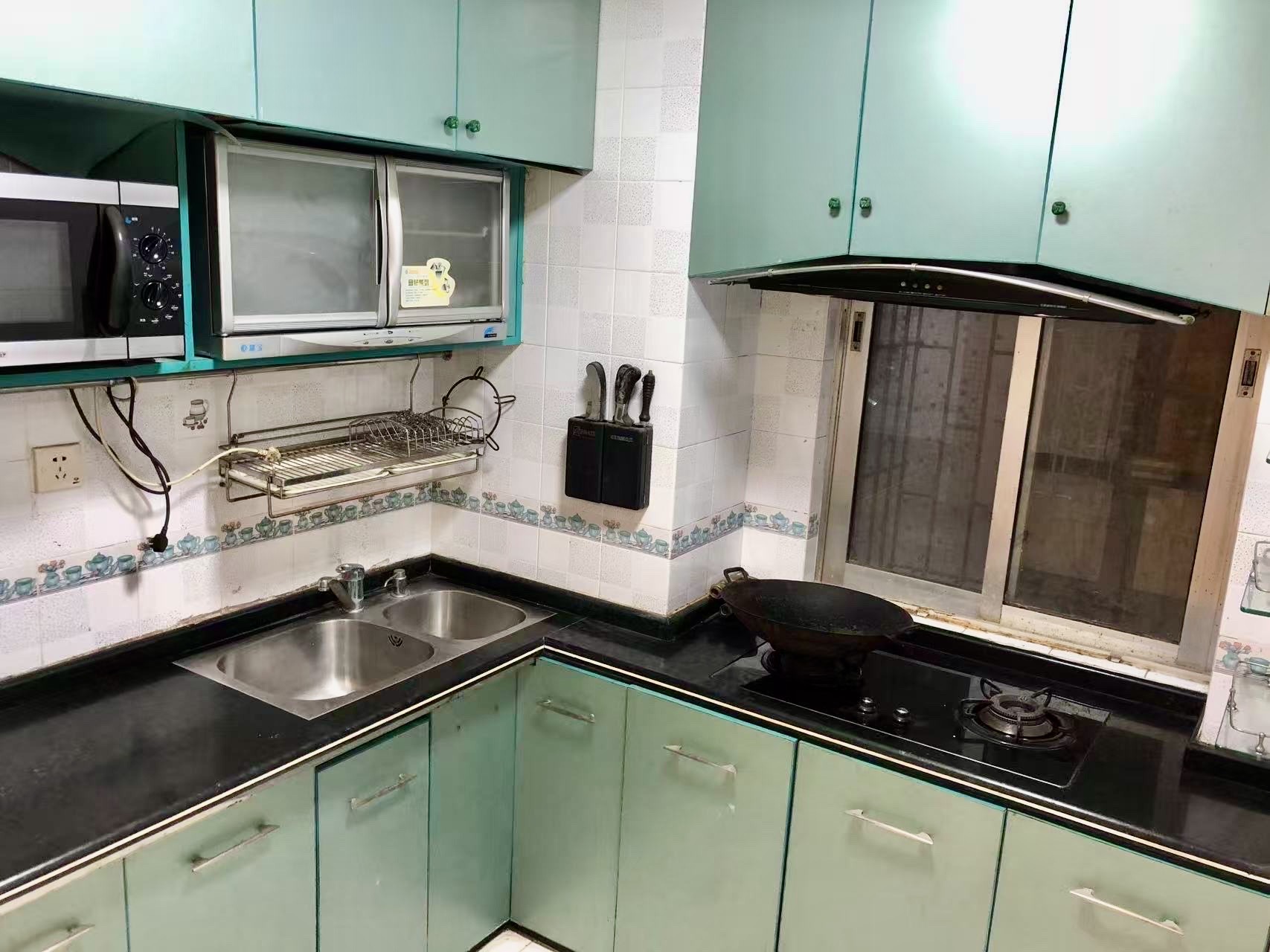 银库苑 3室2厅2卫 1600.0元/月 银库苑 3室2厅2卫 1600.0元/月室内图