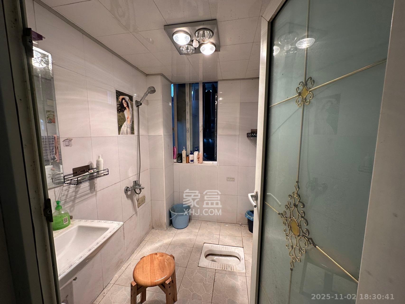 紫晶城  1室1厅1卫    1200.0元/月室内图