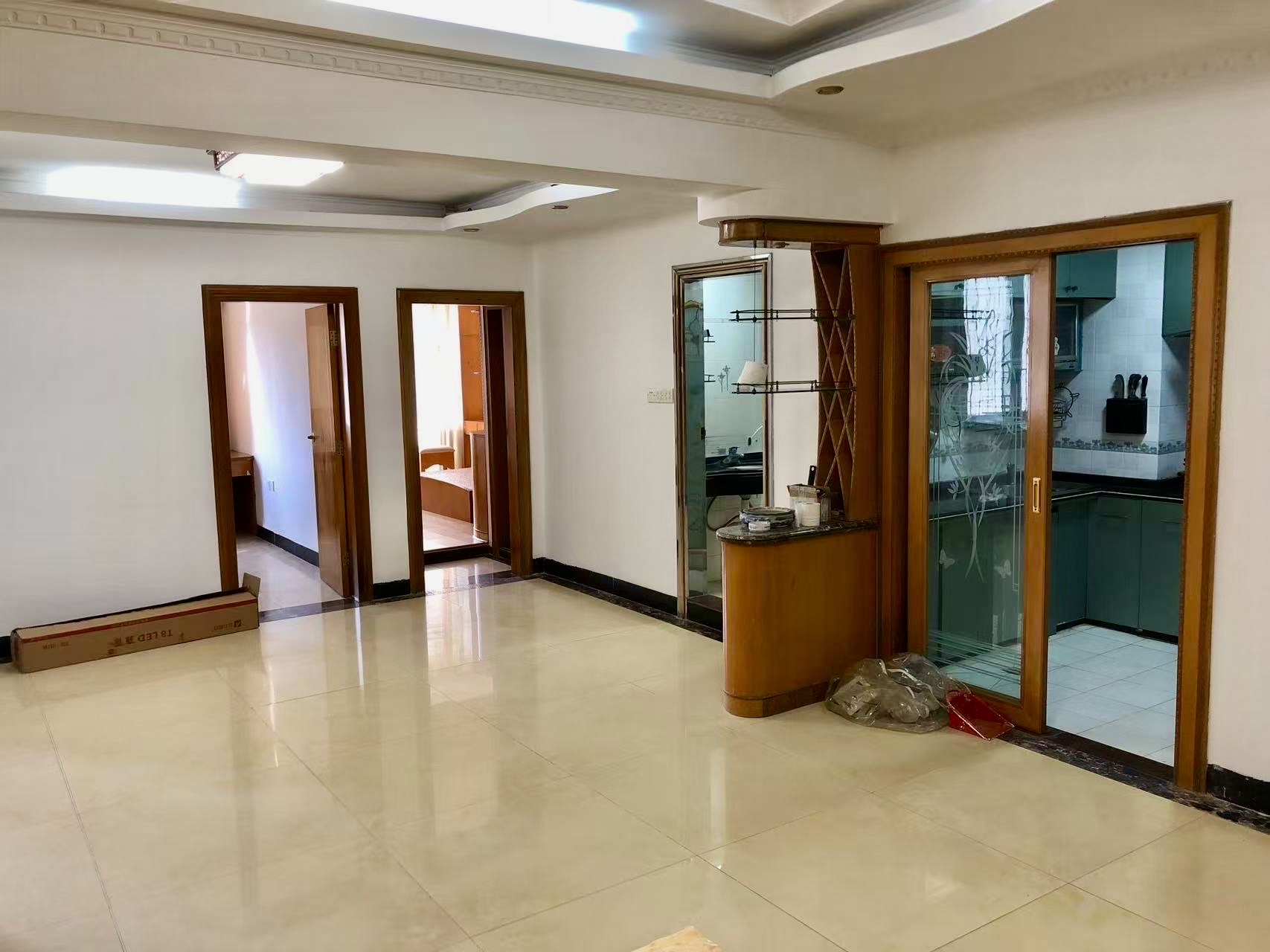 银库苑 3室2厅2卫 1600.0元/月 银库苑 3室2厅2卫 1600.0元/月室内图