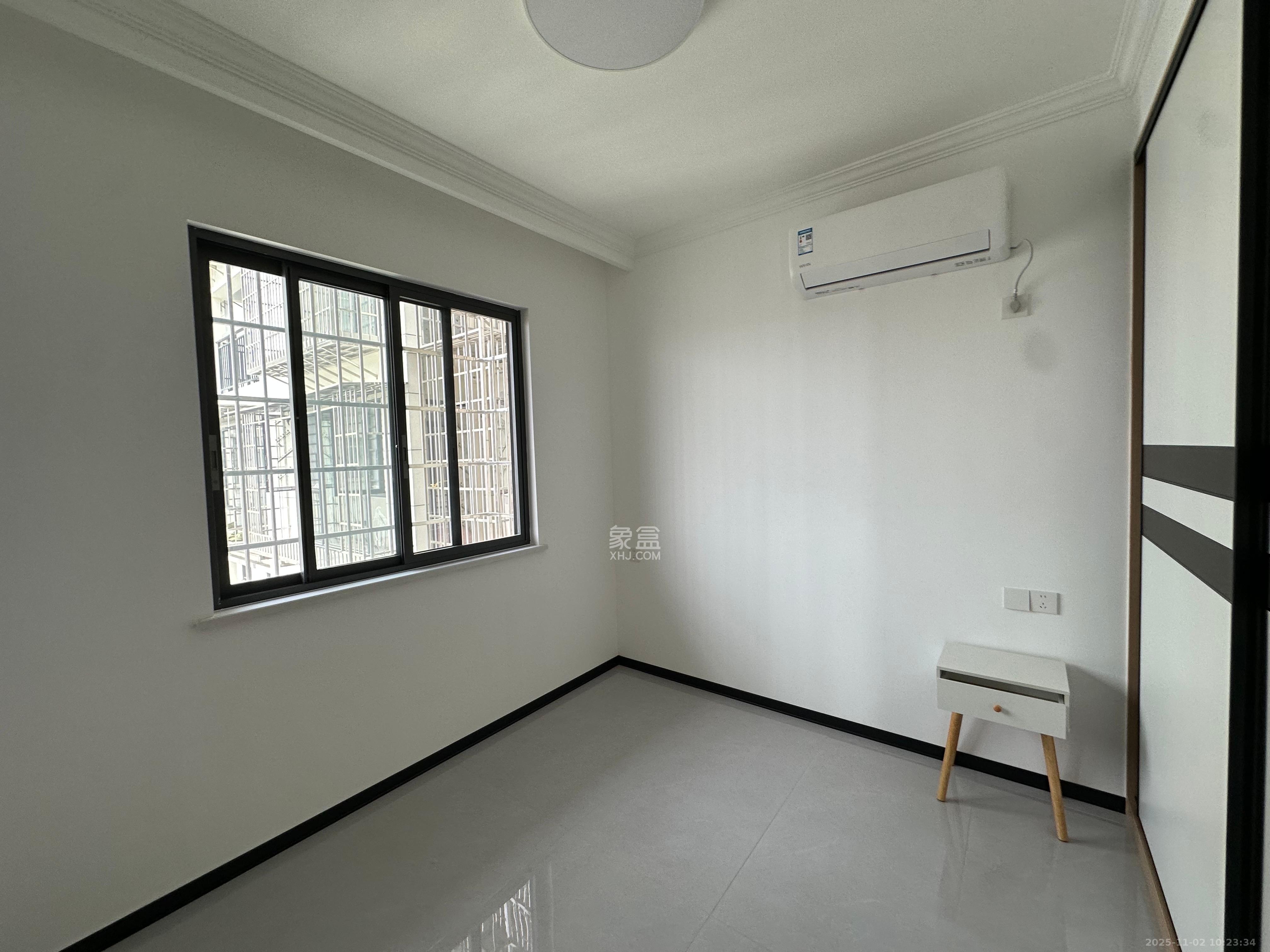 和景家园二期  1室0厅0卫    1800.0元/月 和景家园二期  1室0厅0卫    1800.0元/月室内图