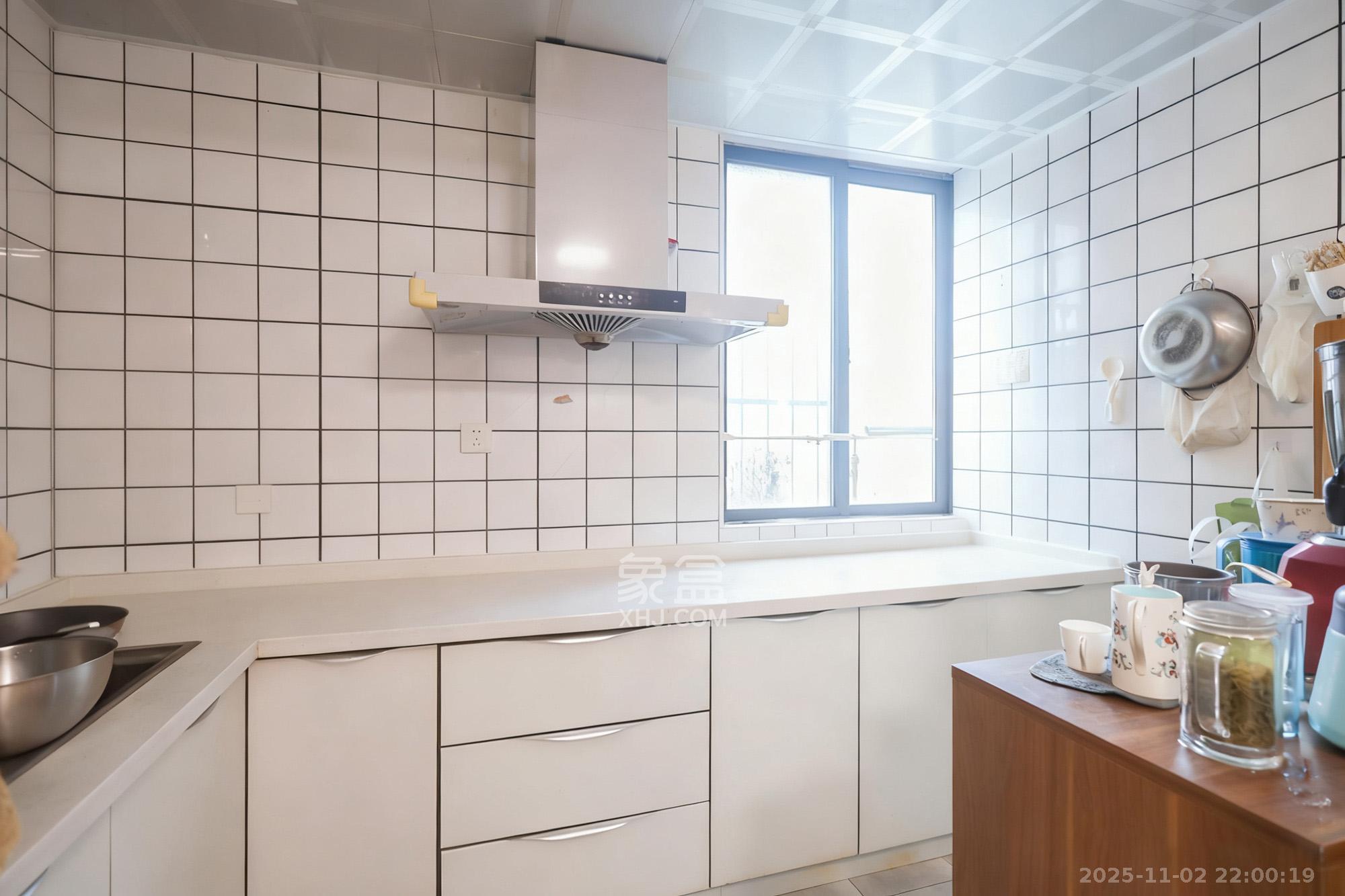 天骄福邸 1室1厅1卫 28.8万 天骄福邸 1室1厅1卫 28.8万厨房