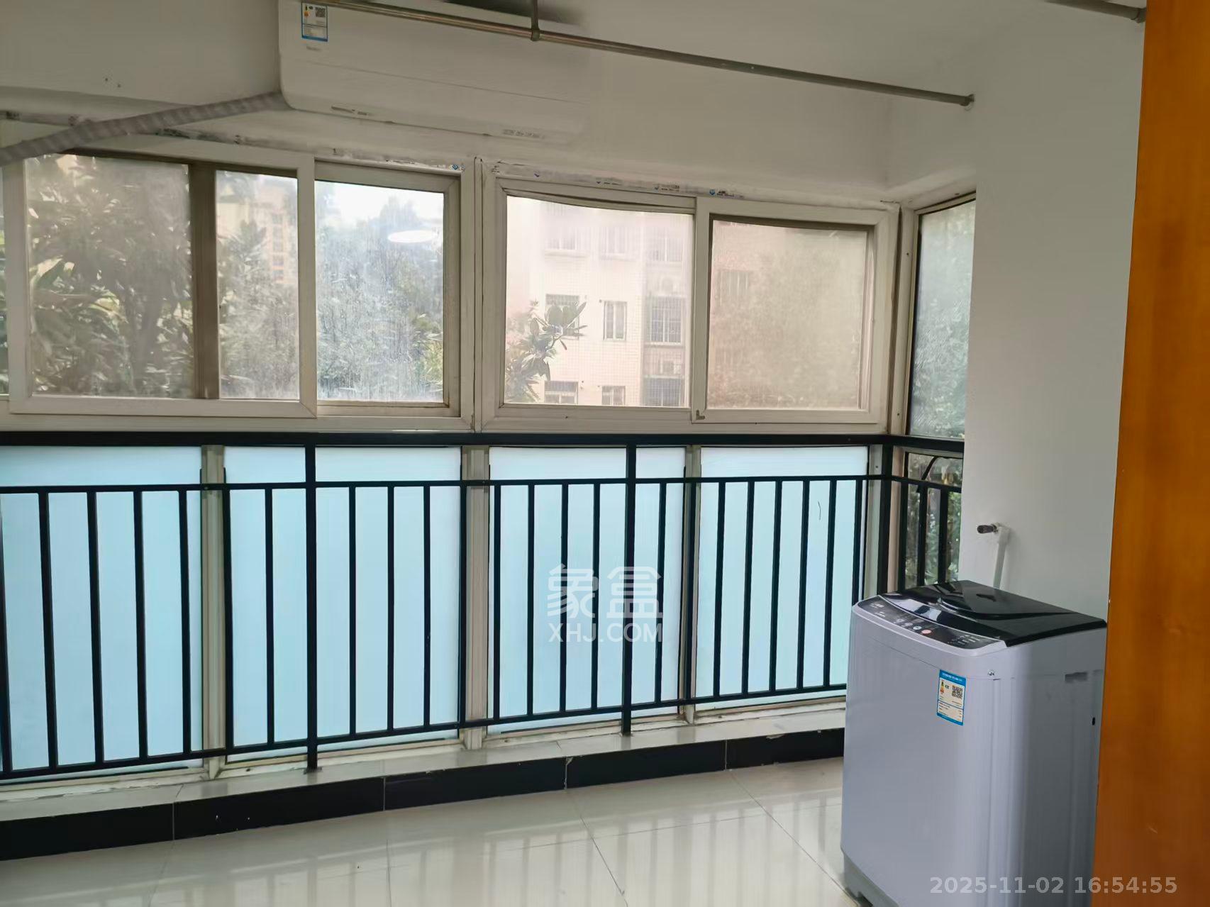 枫林美景 2室2厅1卫 2000.0元/月 枫林美景 2室2厅1卫 2000.0元/月室内图