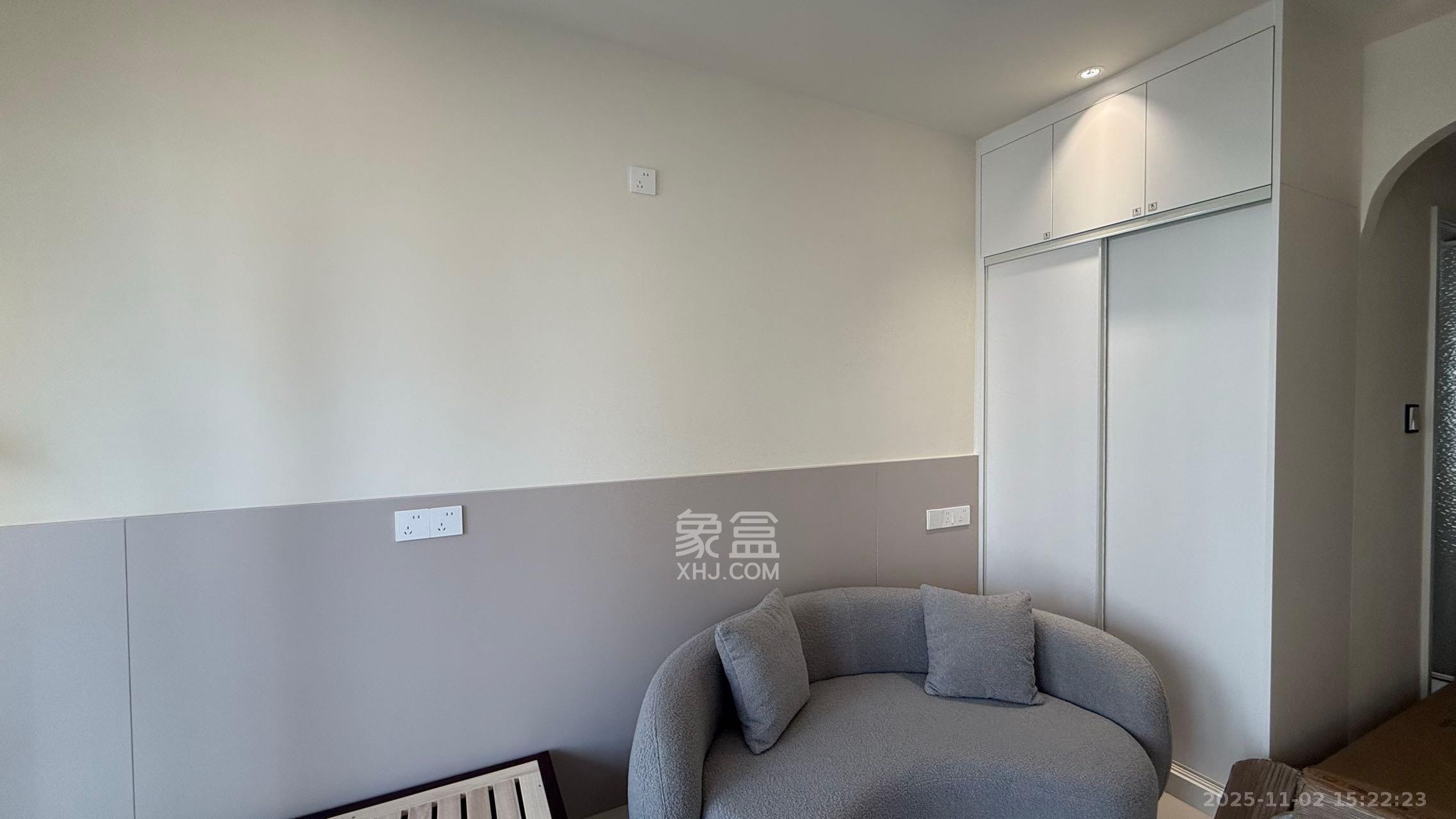 保利天禧EF区  1室1厅1卫    1800.0元/月室内图